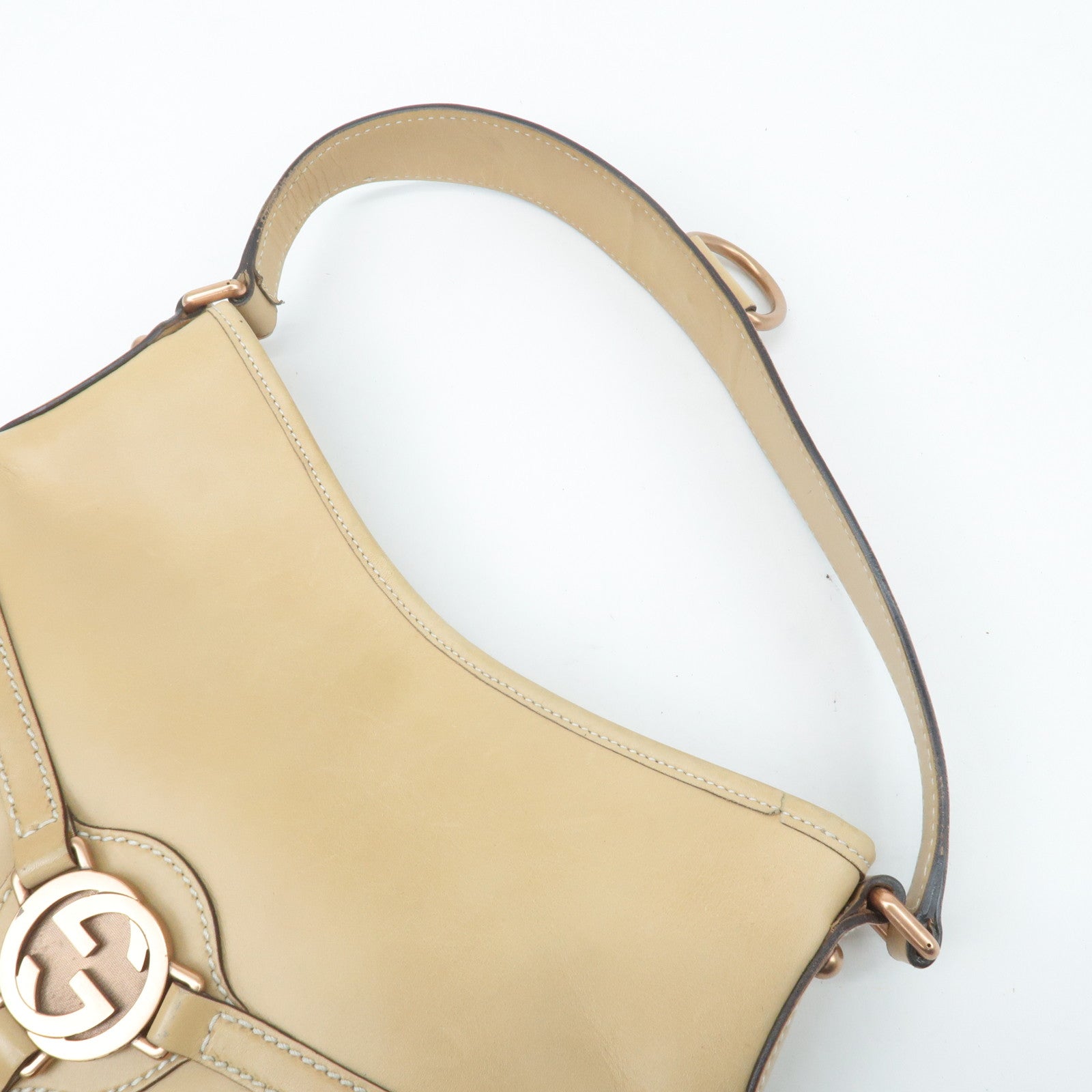 GUCCI Interlocking G Leather Shoulder Bag Beige 114877