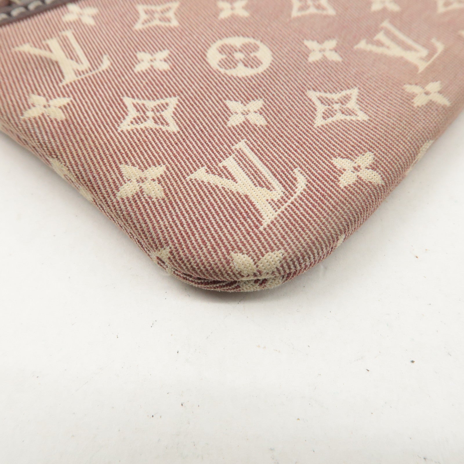 Louis Vuitton Monogram Idylle Pochette Cles Coin Case Sepia M62996