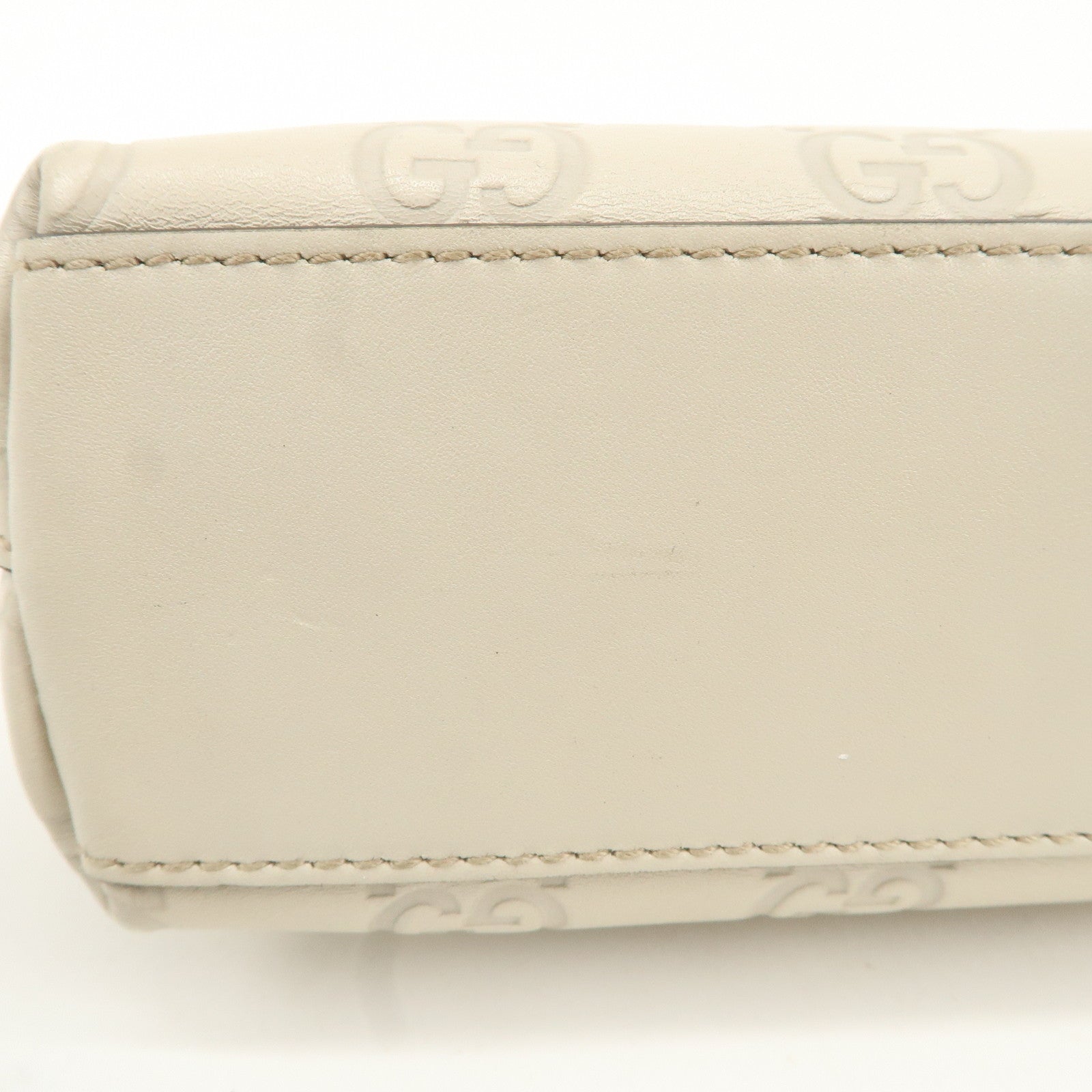 GUCCI Guccissima Leather Pouch Cosmetic POuch Ivory 141810