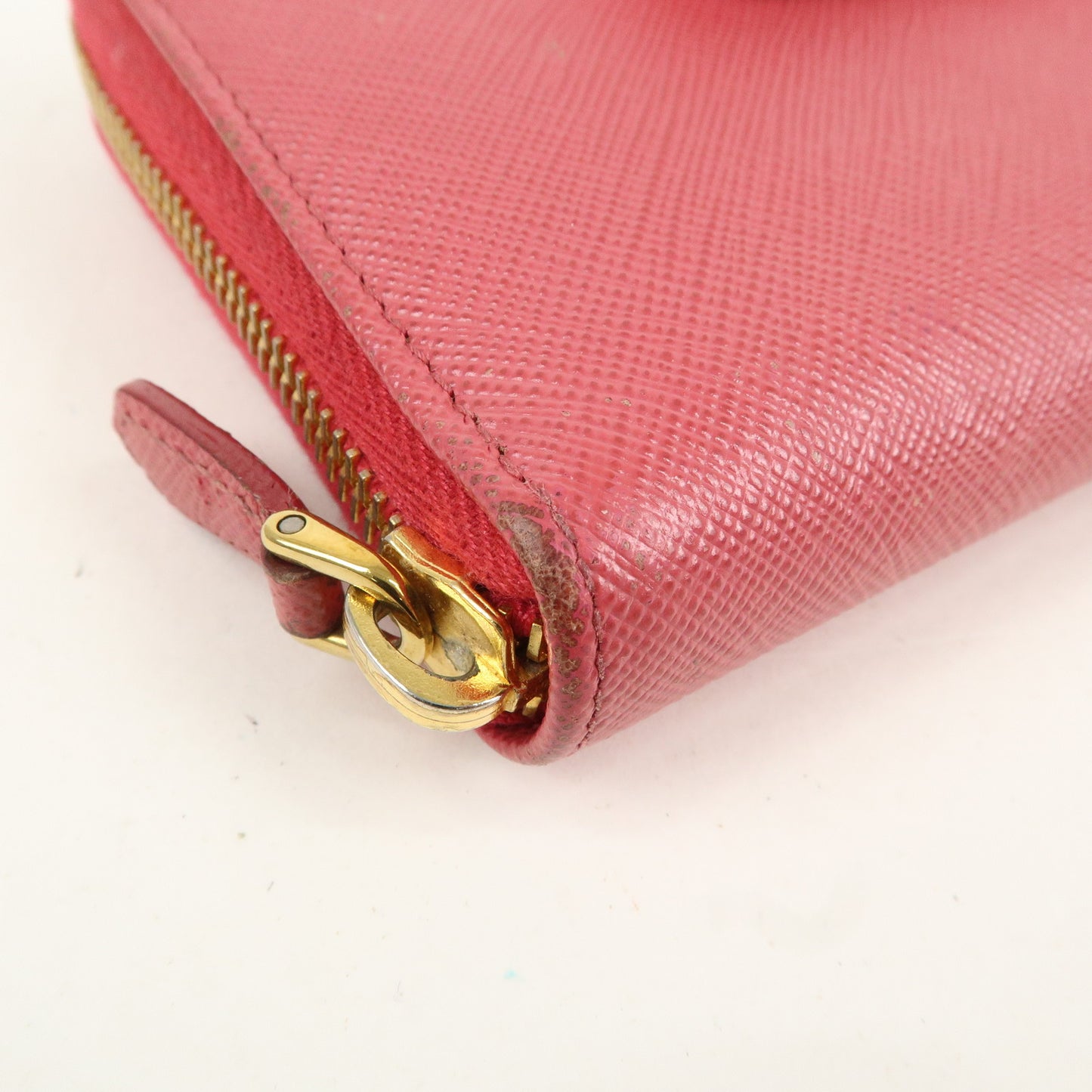 PRADA Saffiano Leather Ribbon Round Zipper Long Pink Wallet