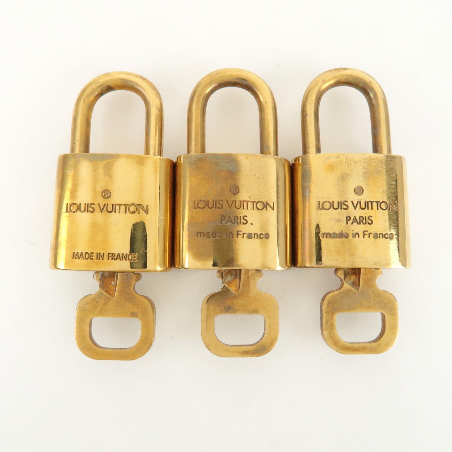 Louis Vuitton Set of 10 Lock & Key Cadena Key Lock Gold