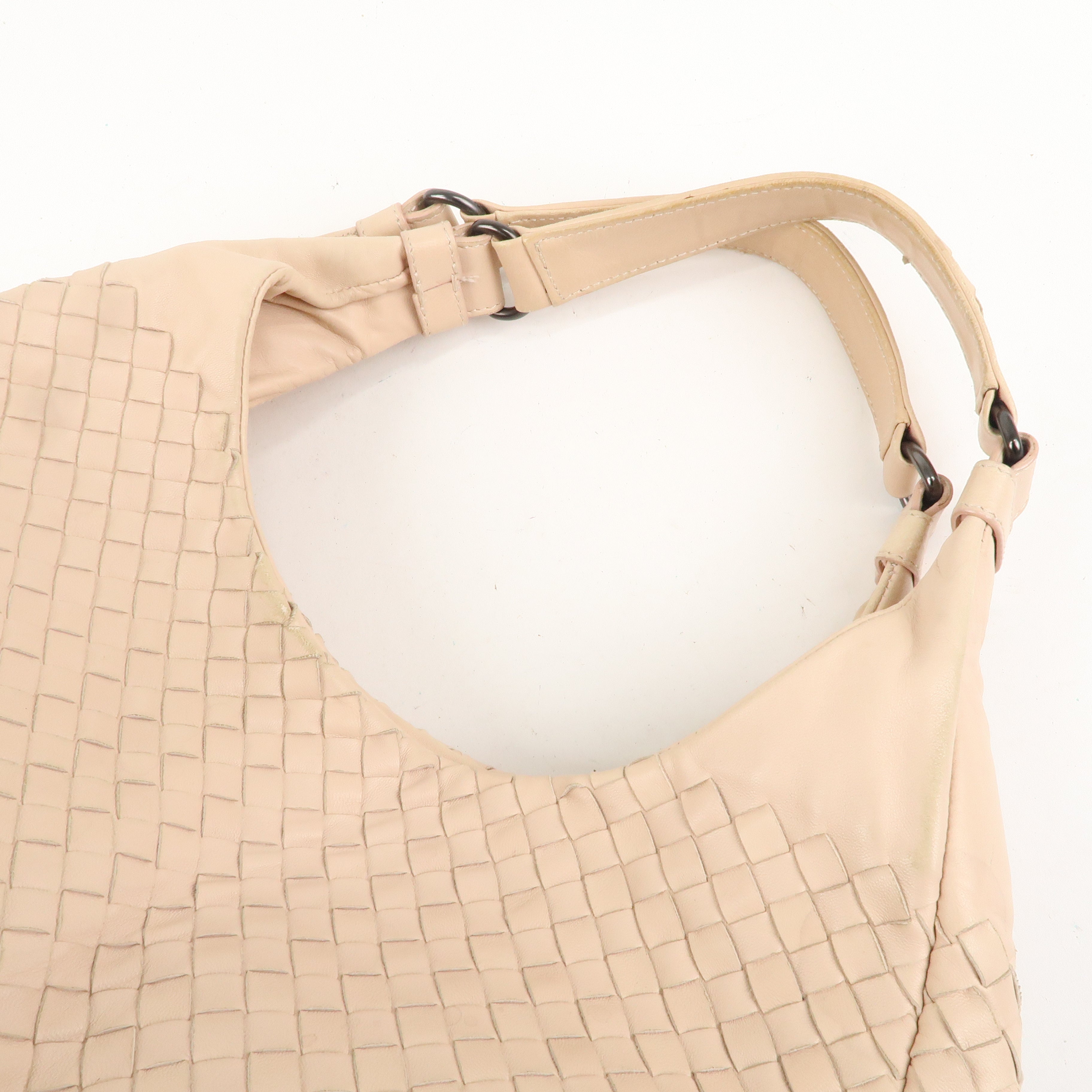 BOTTEGA VENETA Intrecciato Leather Shoulder Bag Pink Beige 125787