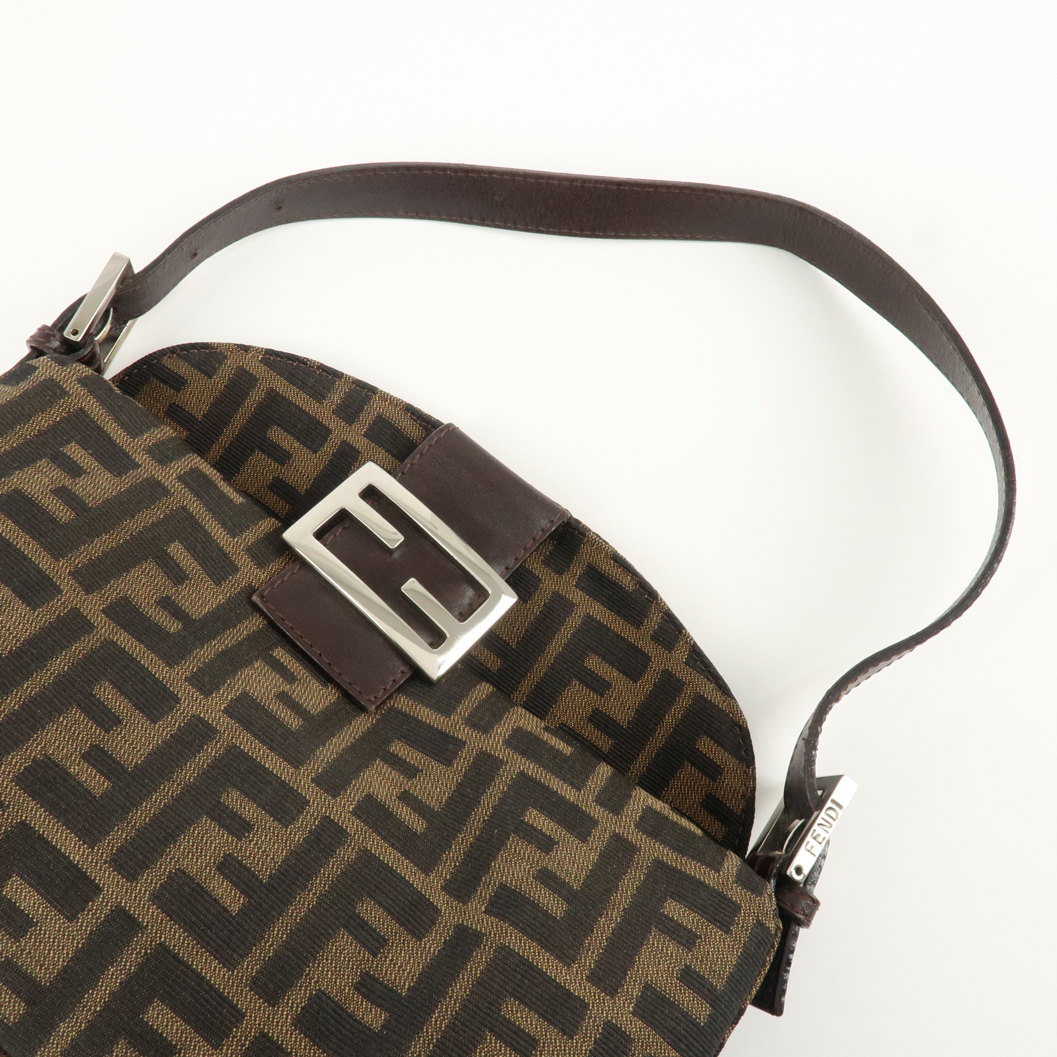 FENDI Zucca Canvas Leather Shoulder Bag Brown Black 26725 Used