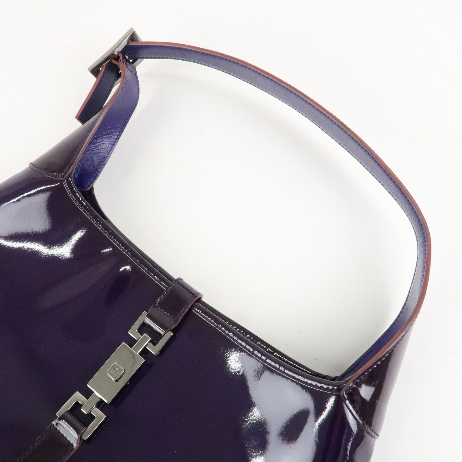 GUCCI Jackie Patent Leather Shoulder Bag Purple 001.3306