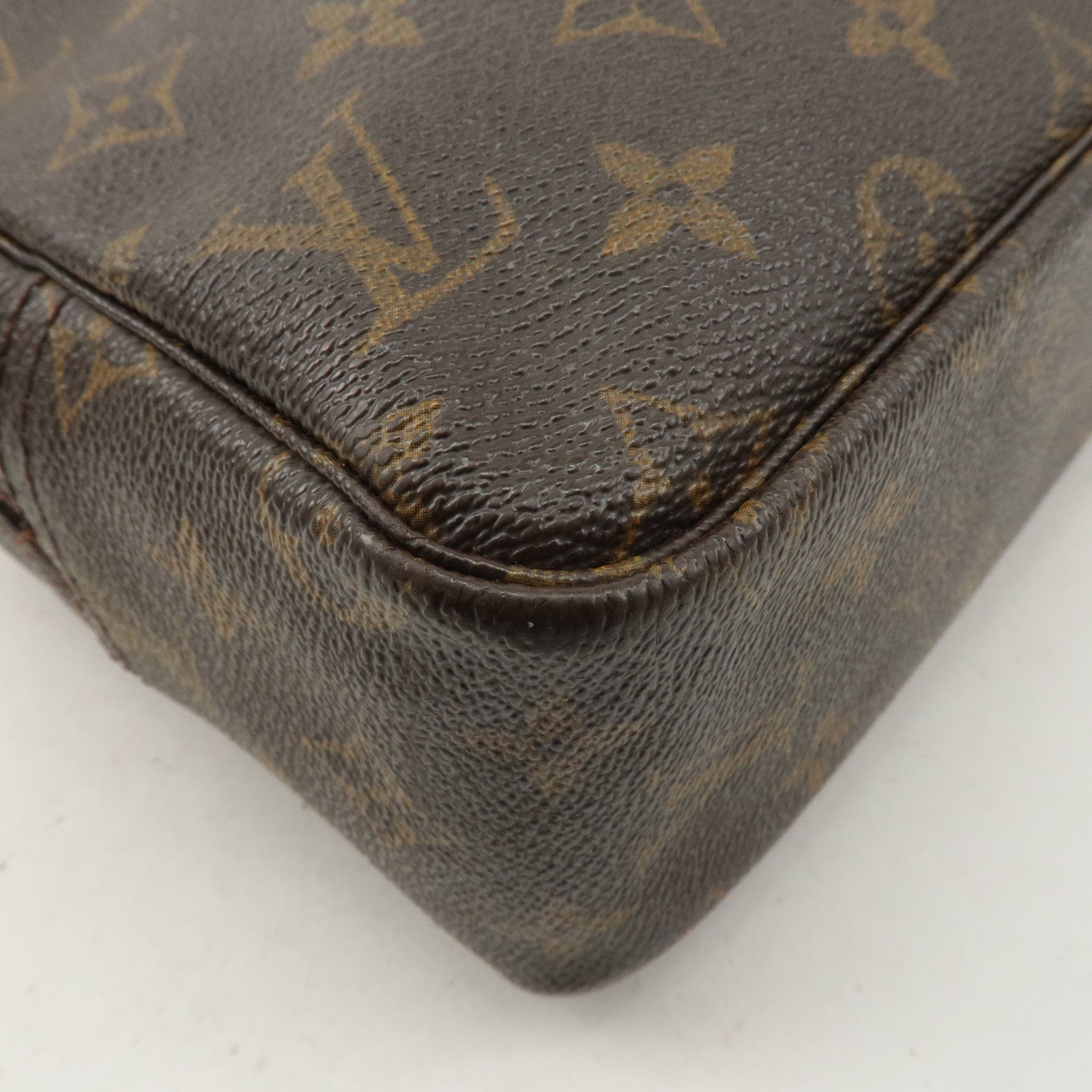 Louis Vuitton Monogram Trousse Toilette 28 Pouch Brown M47522