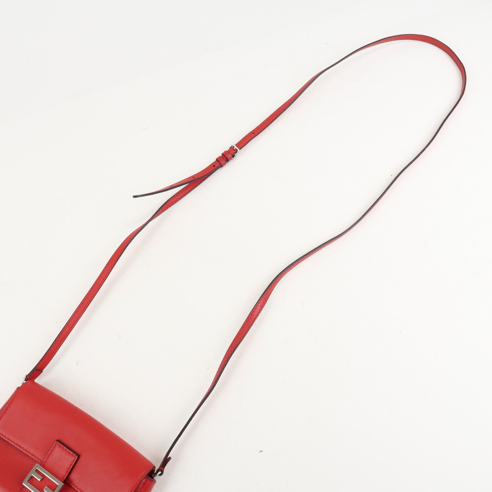 FENDI Micro Baguette Leather Shoulder Bag Red 8M0354