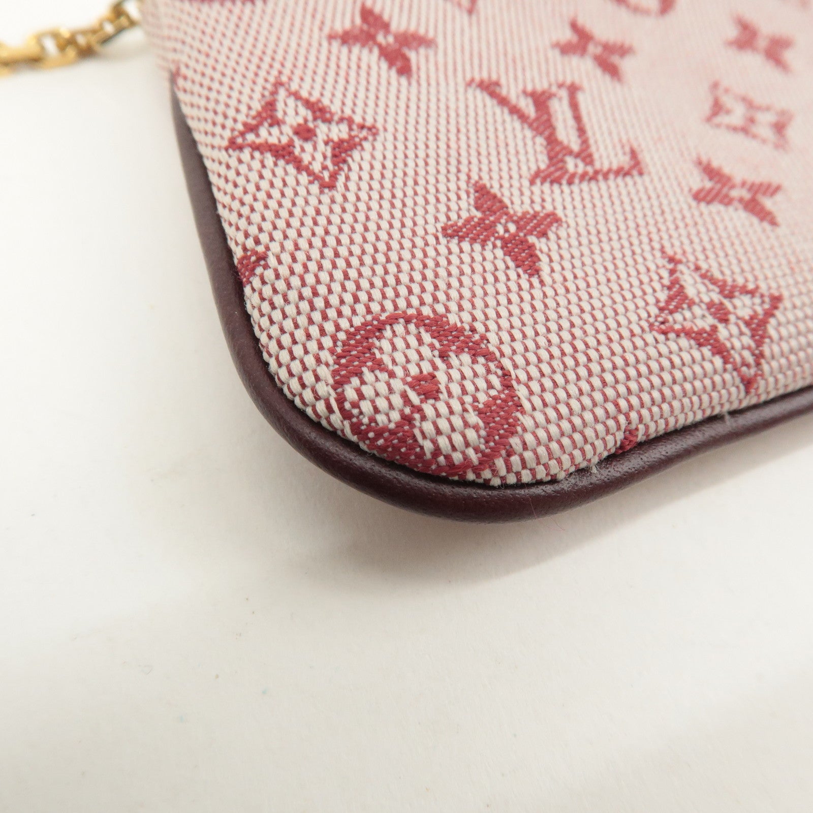 Louis Vuitton Monogram Mini Pochette Cles Coin Case Cerise M92238