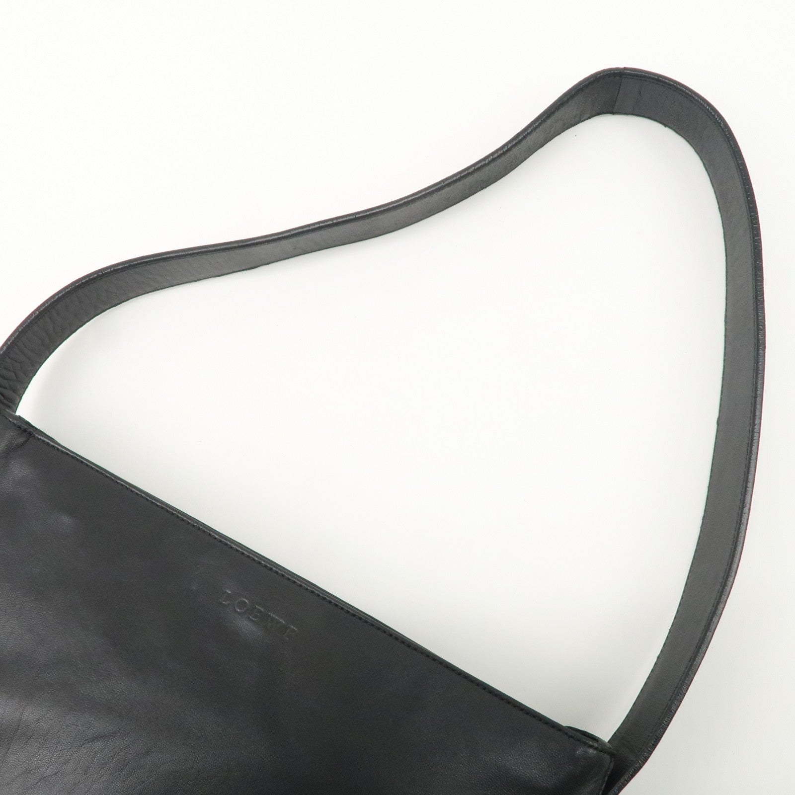 LOEWE Leather Shoulder Bag Black Used