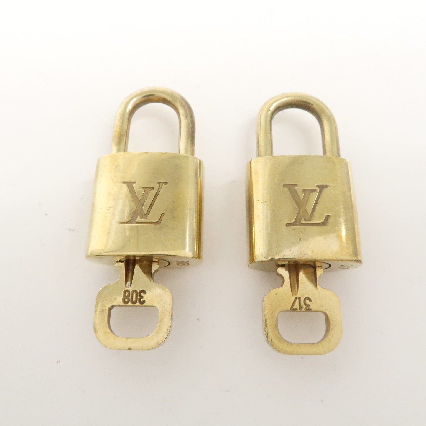 Louis Vuitton Set of 10 Lock & Key Cadena Key Lock Gold