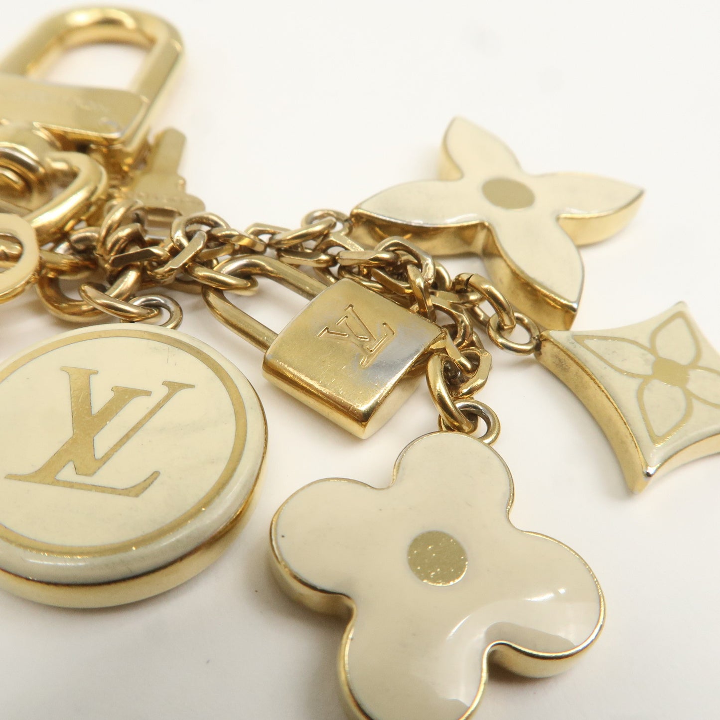 Louis Vuitton Porte Cles Pampille Bag Charm Gold Ivory M91927