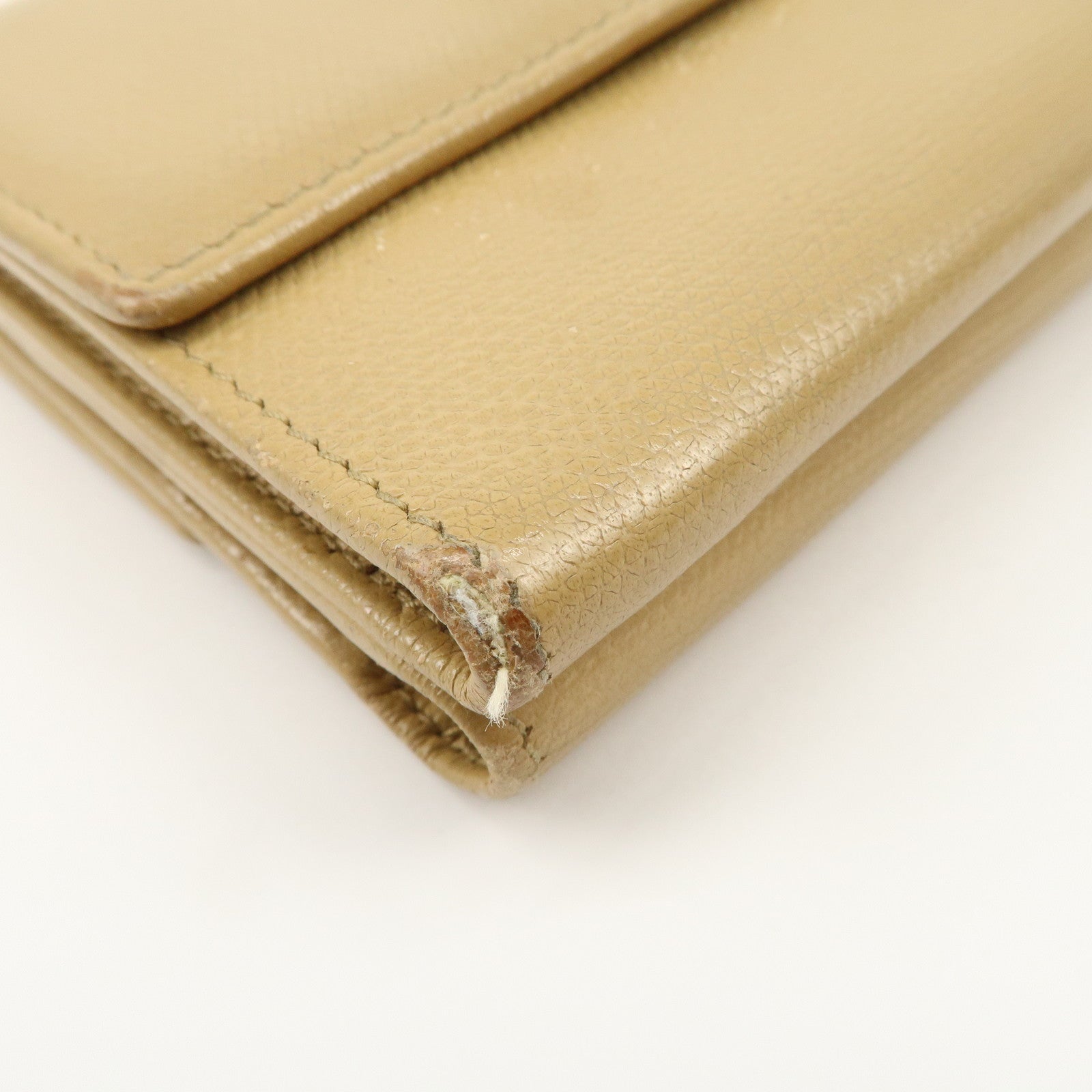 CHANEL Leather COCO Botton W Hook Wallet Beige Used