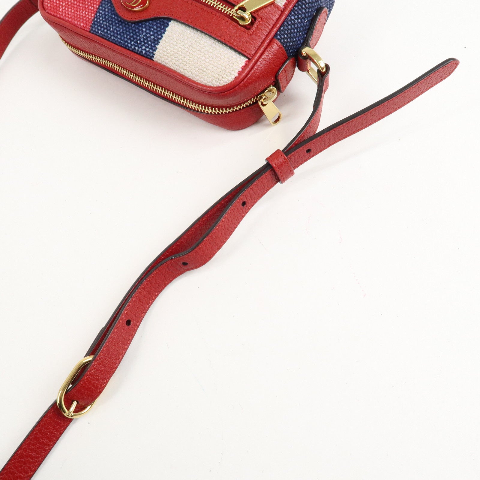 GUCCI Ophidia GG Supreme Mini Shoulder Bag Red 517350