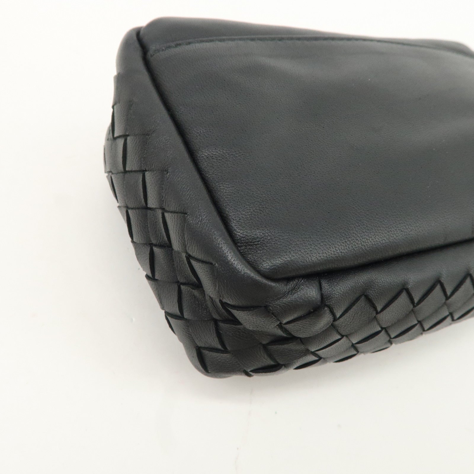 BOTTEGA VENETA Intrecciato Leather Pouch Cosmetic Pouch Black