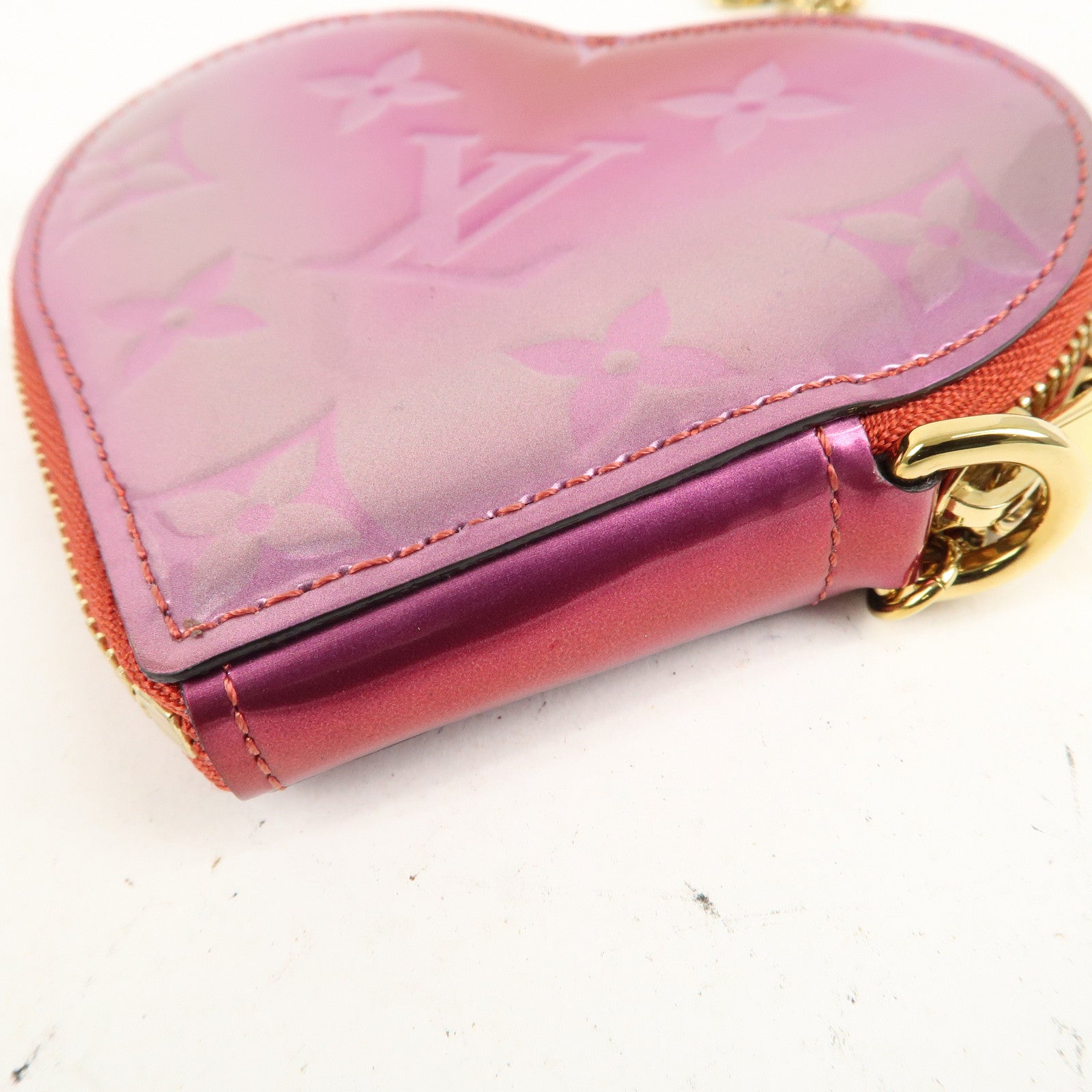 Louis Vuitton Monogram Vernis Porte Coeur Coin Case PInk M69028