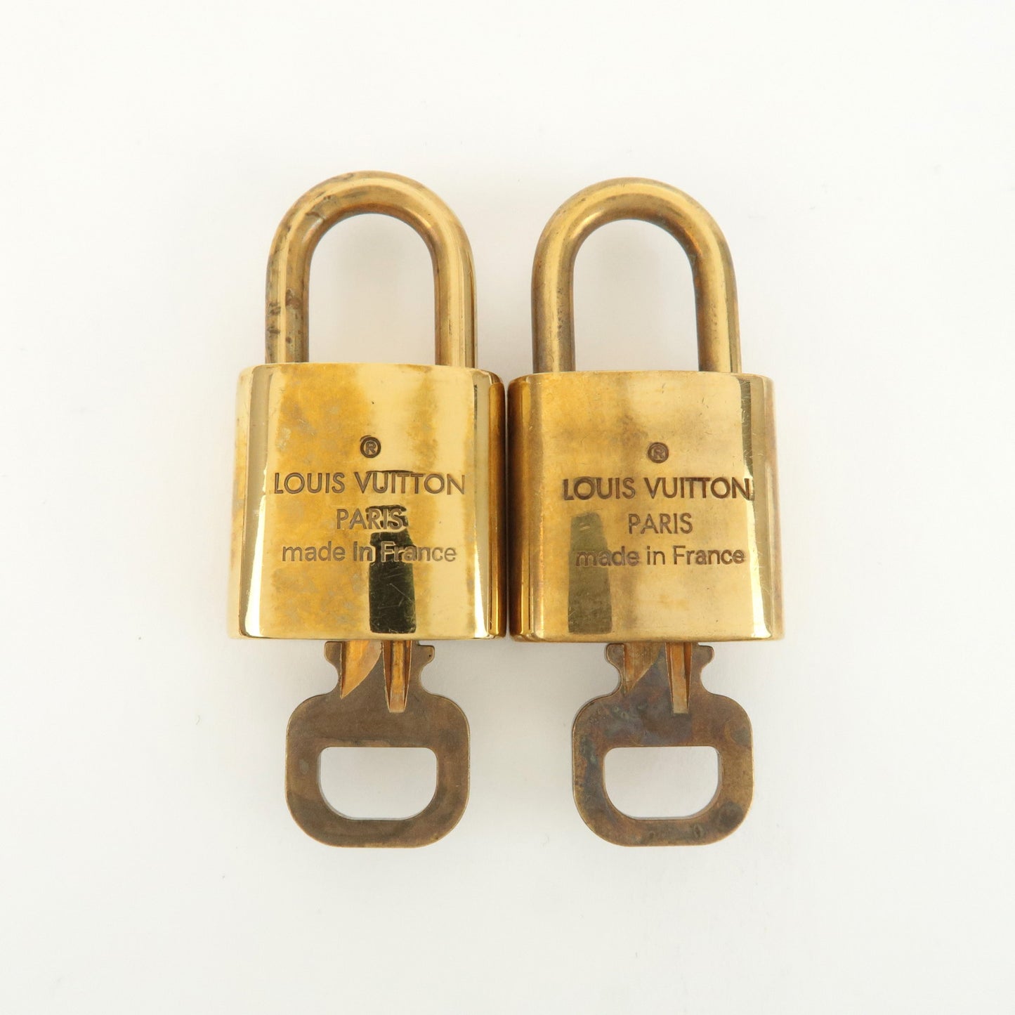 Louis Vuitton Set of 10 Lock & Key Cadena Key Lock Gold