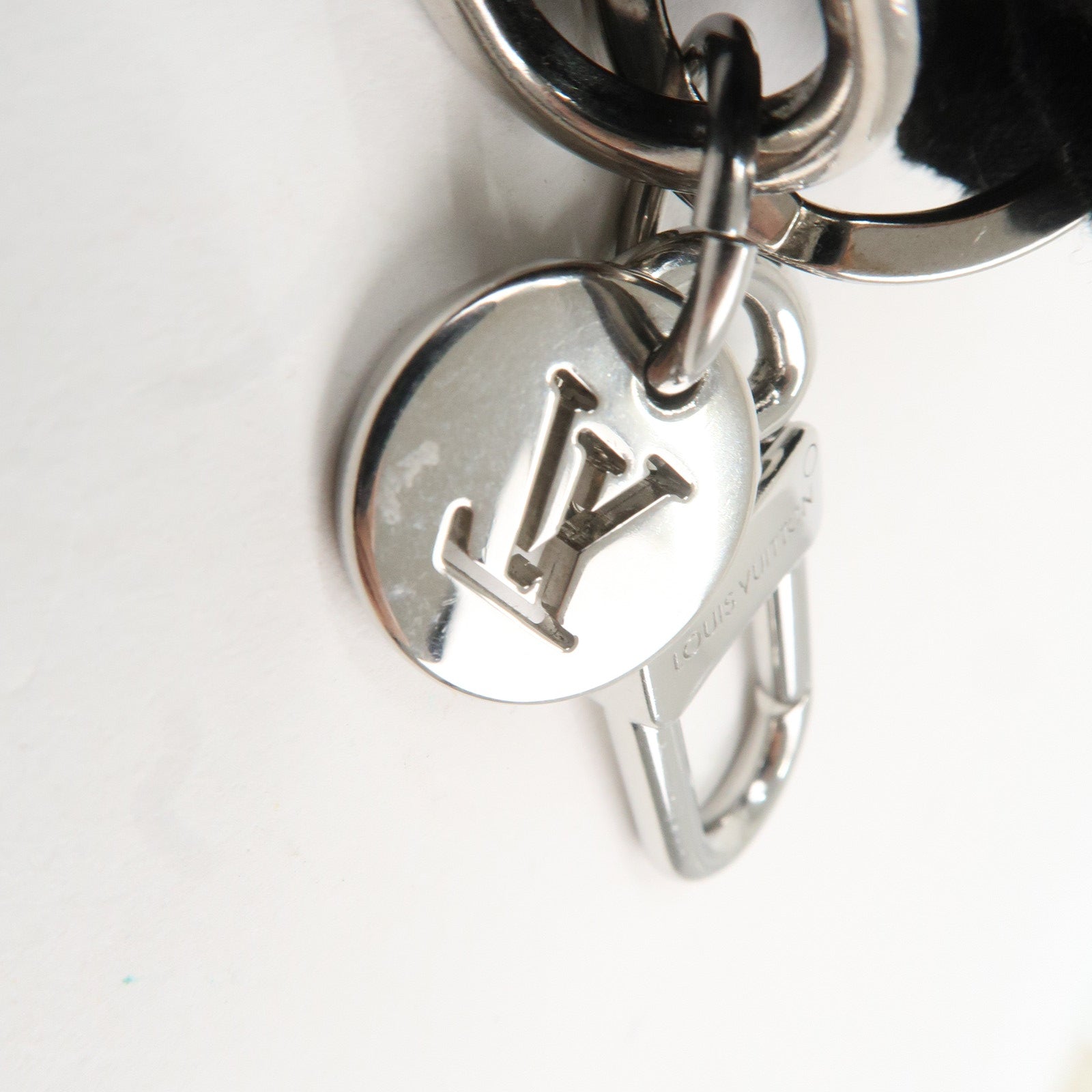 Louis Vuitton Monogram Slim Dragonne Key Holder Bag Charm M00853