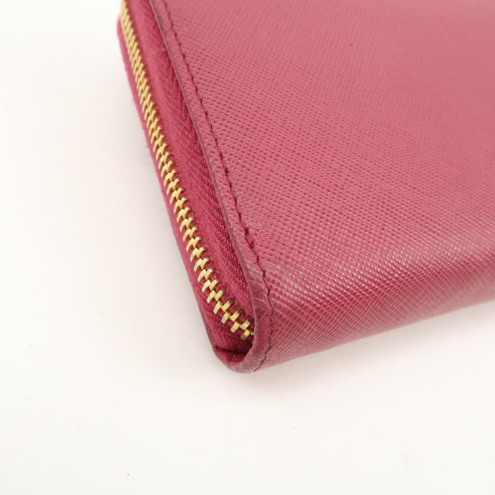 PRADA Logo Saffiano Leather Round Zipper Long Wallet Pink 1M0506