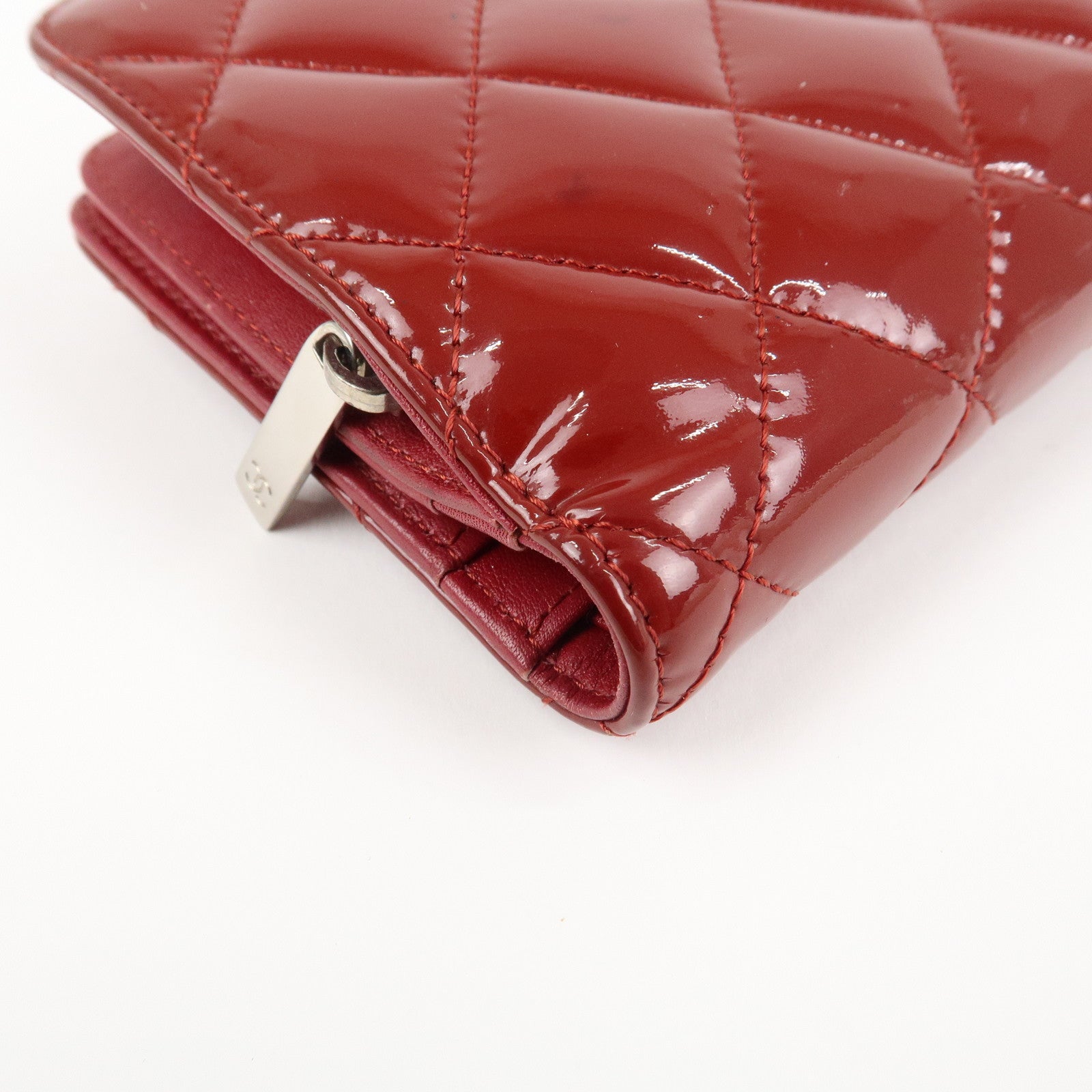 CHANEL Brilliant Patent Leather Bifold Wallet Red A48706 Used