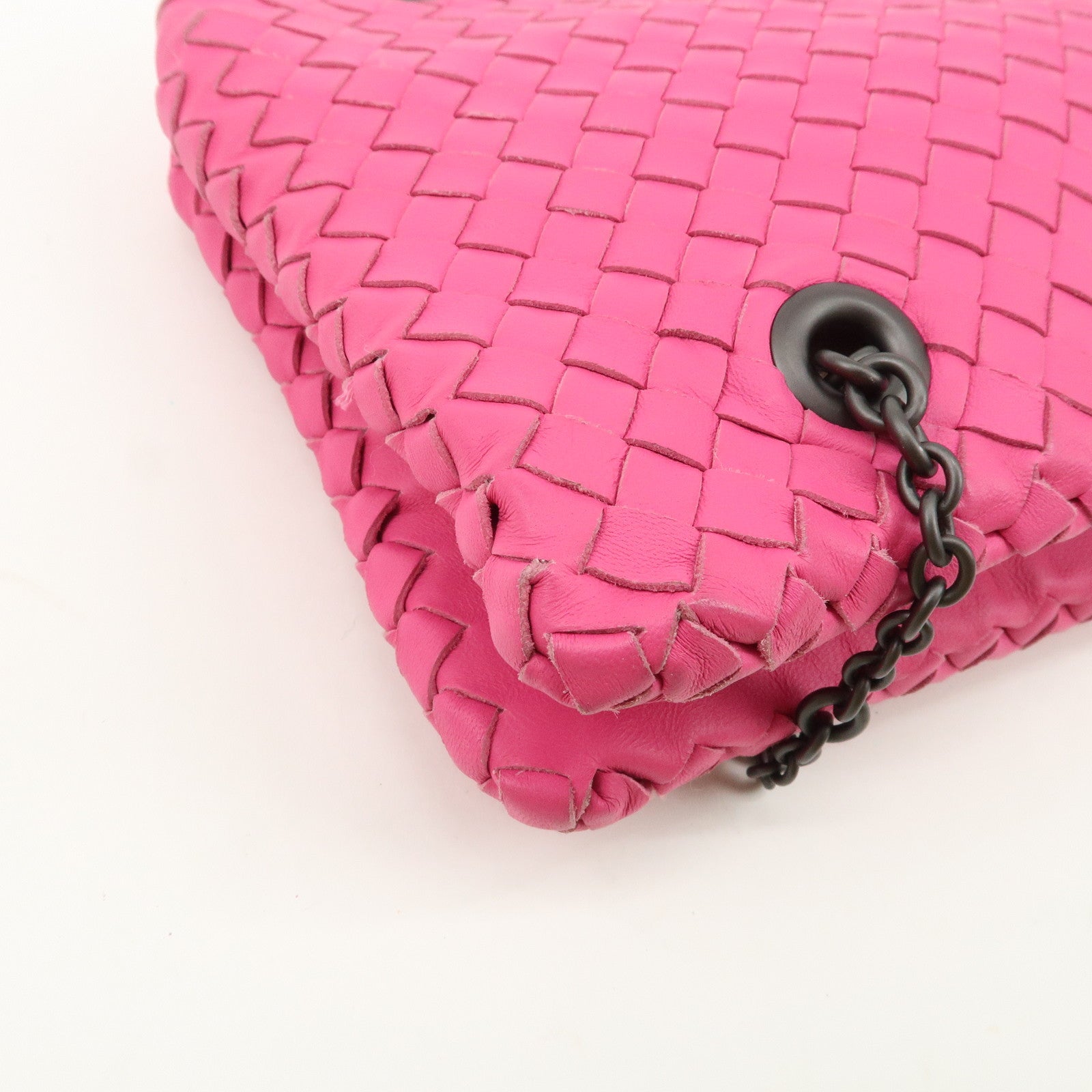 BOTTEGA VENETA Intrecciato Leather Chain Shoulder Bag Pink Used