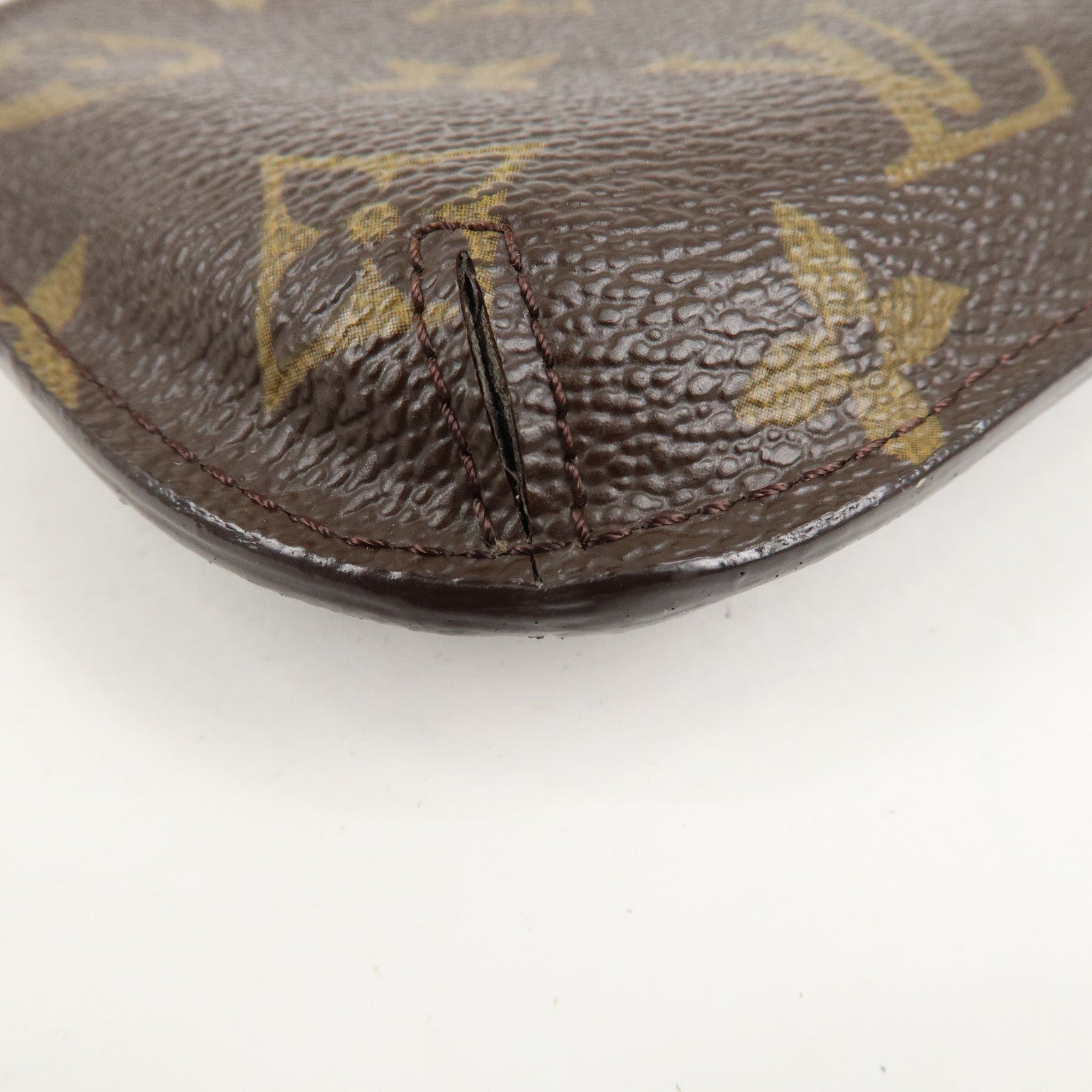 Louis Vuitton Monogram Porte Monnaie Shilling Coin Case M60025