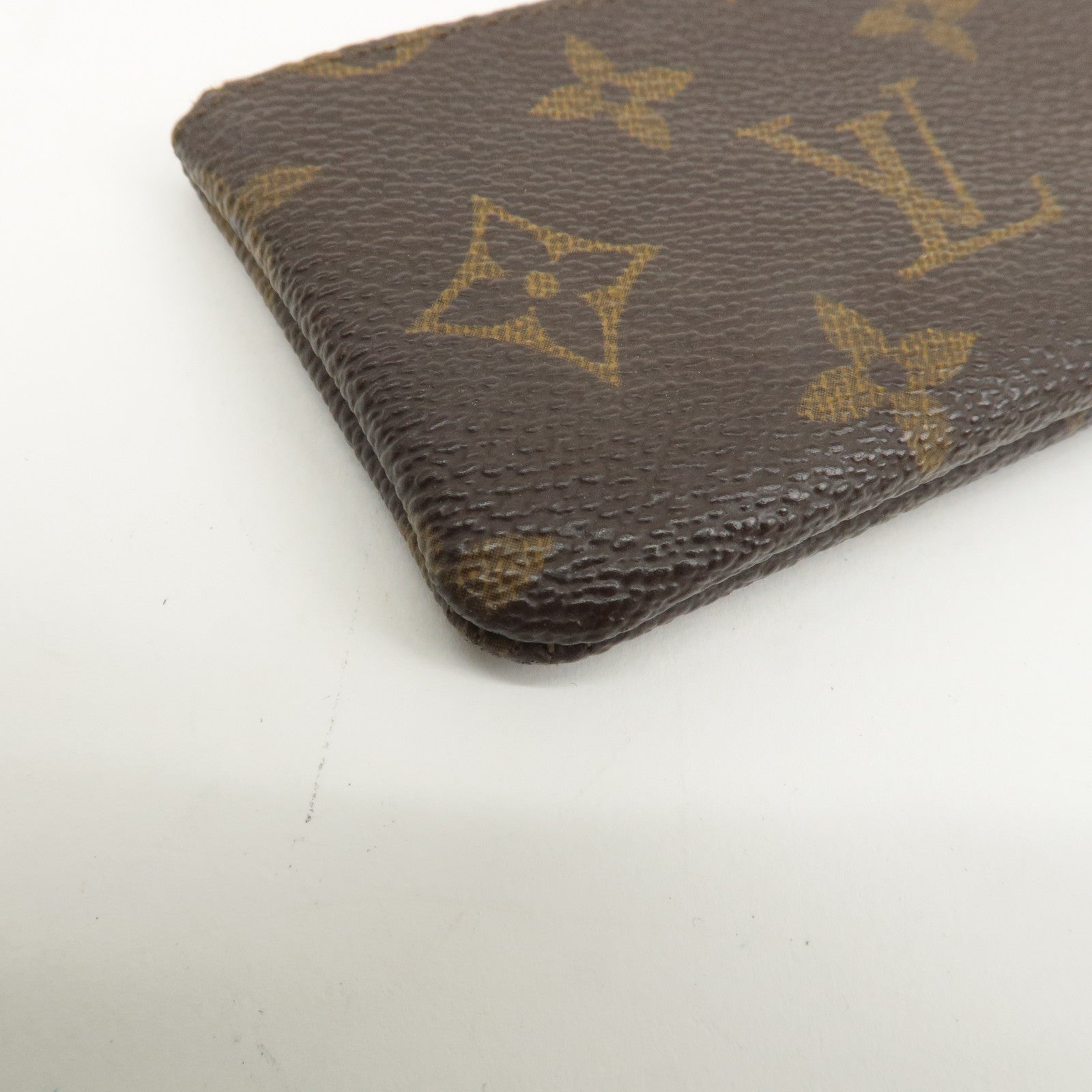 Louis Vuitton Monogram Pochette Cles Coin Case Key Case M62650