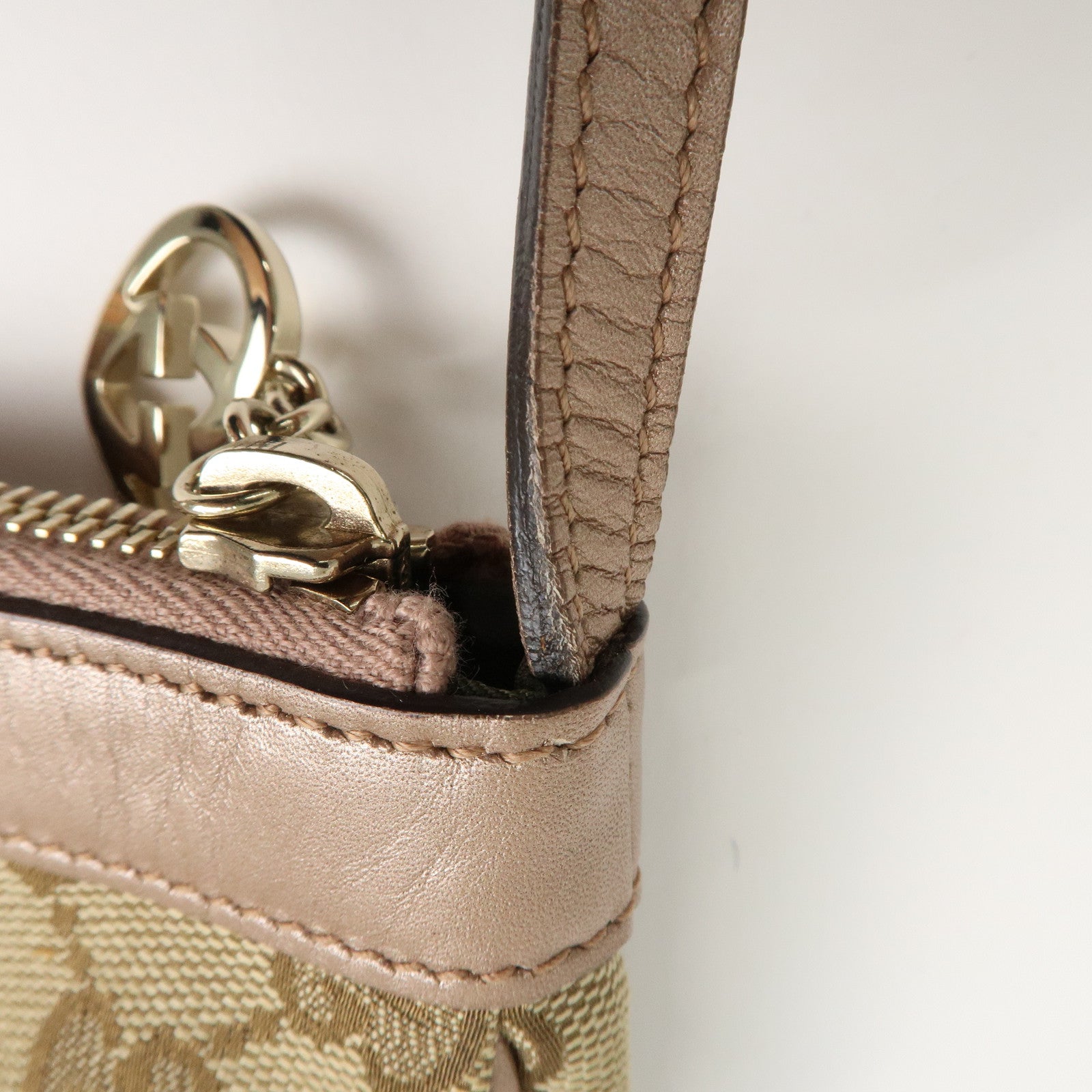 GUCCI Lovely GG Canvas Leather Shoulder Bag Beige Pink 256899 Used