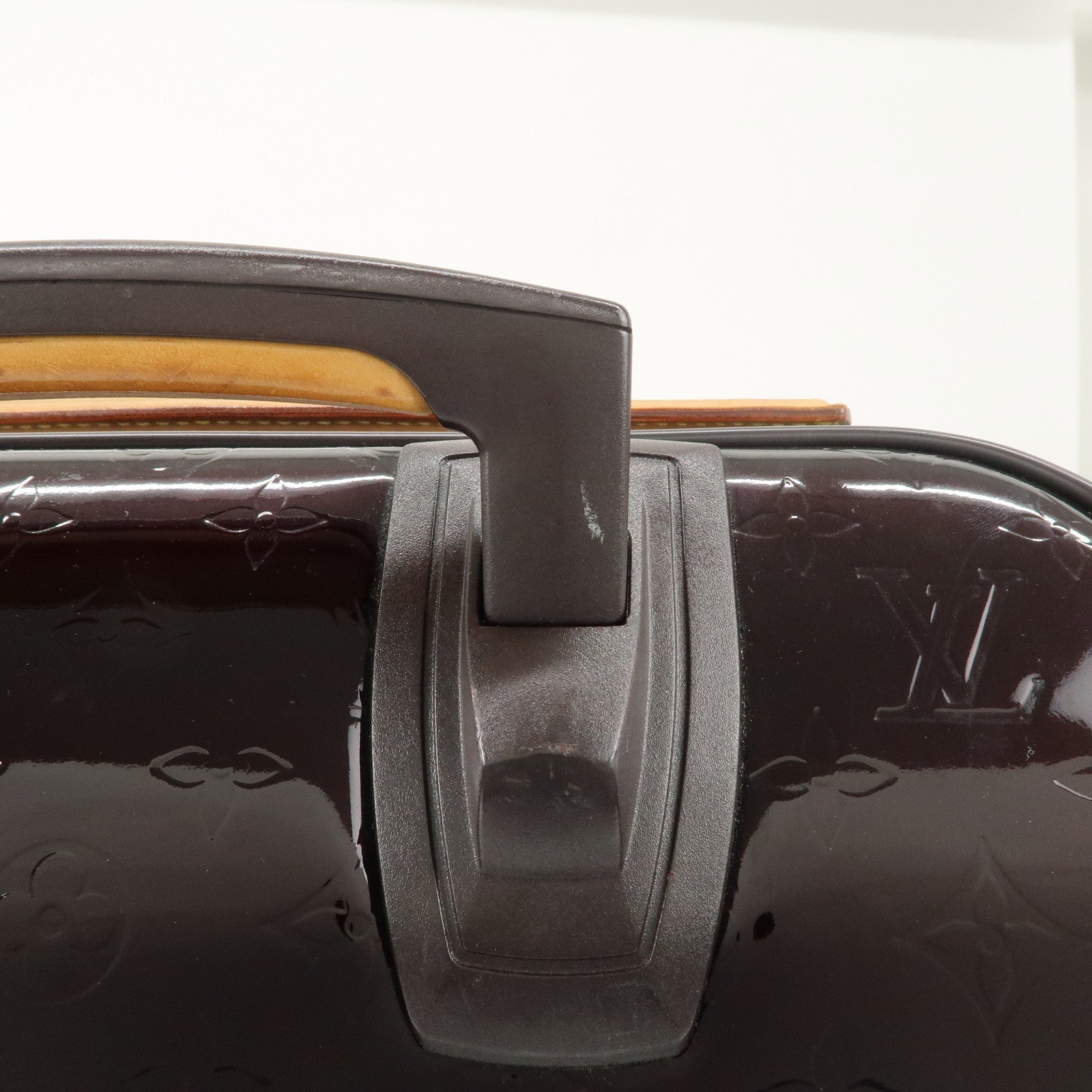 Louis Vuitton Monogram Vernis Pegase 50 Luggage Bag M91992 Used