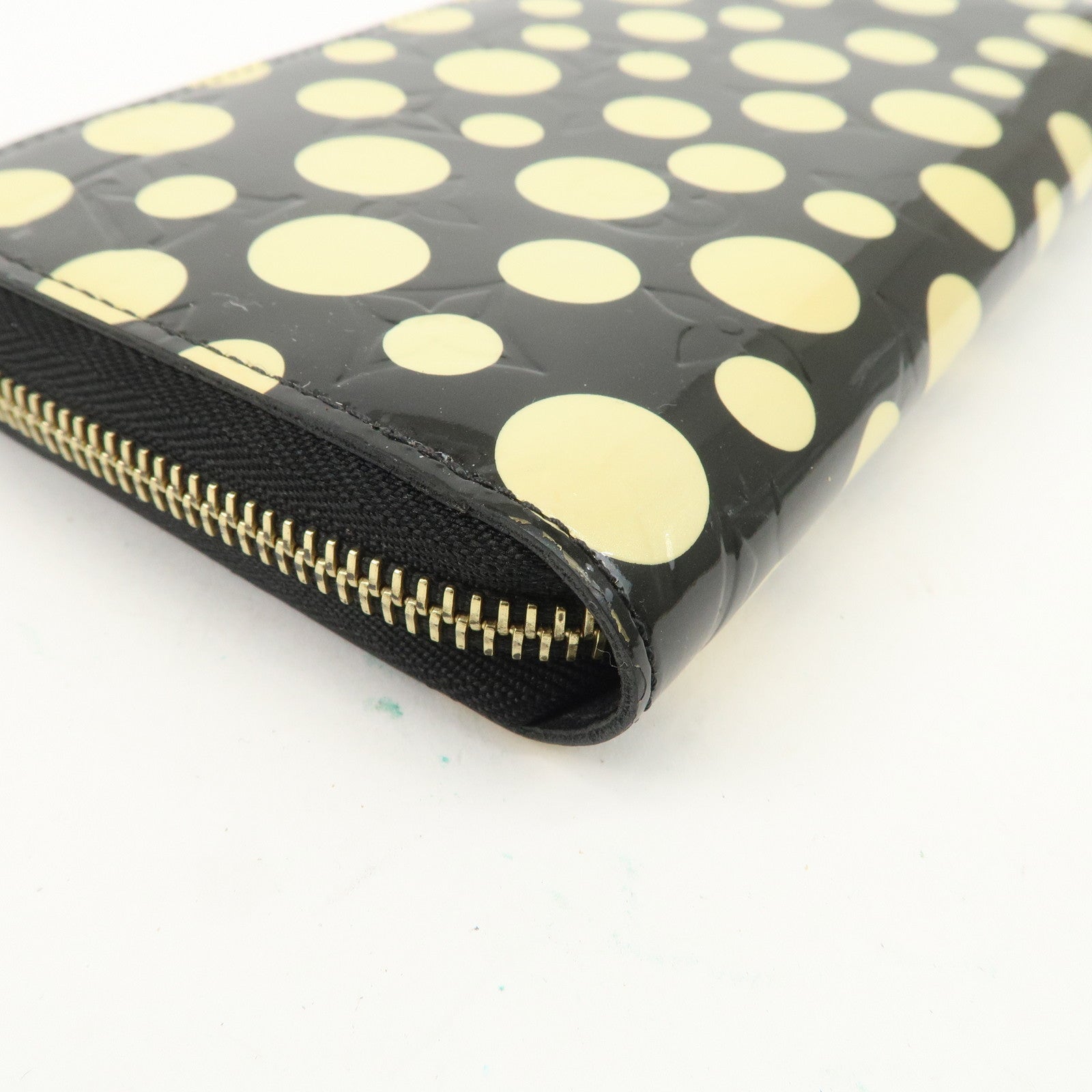 Louis Vuitton Monogram Vernis Dots Infinity Zippy Wallet M91573 Used