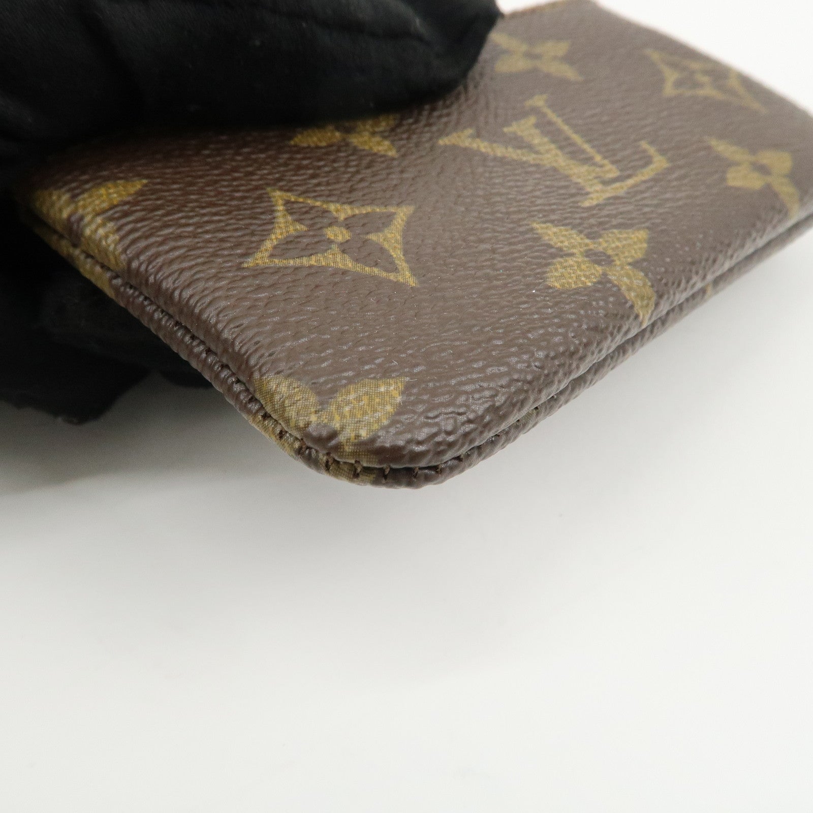 Louis Vuitton Monogram Pochette Cles Coin Case Key Case  M62650