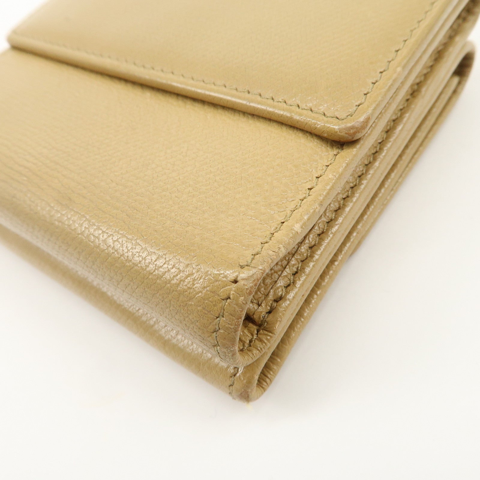 CHANEL Leather COCO Botton W Hook Wallet Beige Used