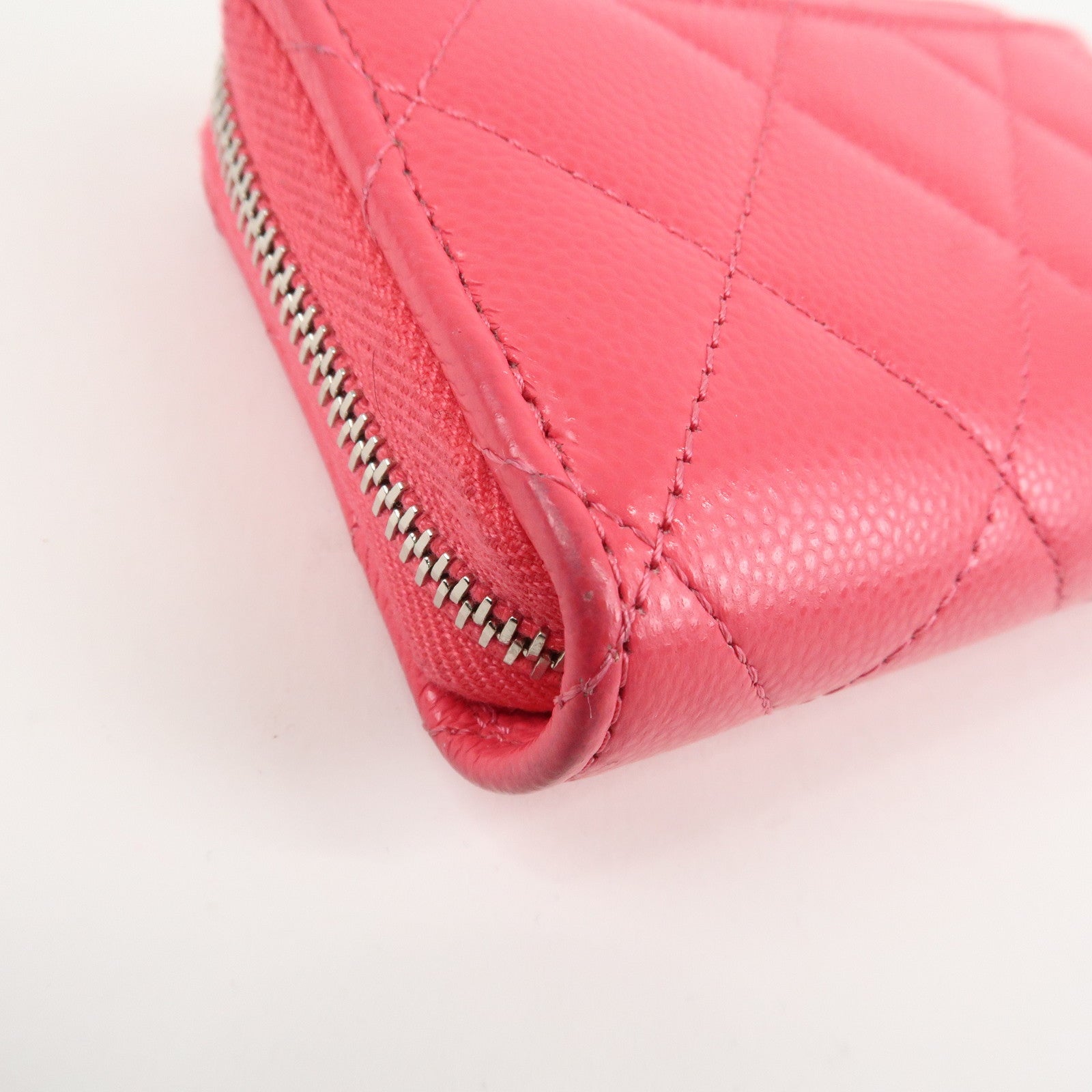 CHANEL Matelasse Lamb Skin Zip Around Coin Case Pink A69271 Used