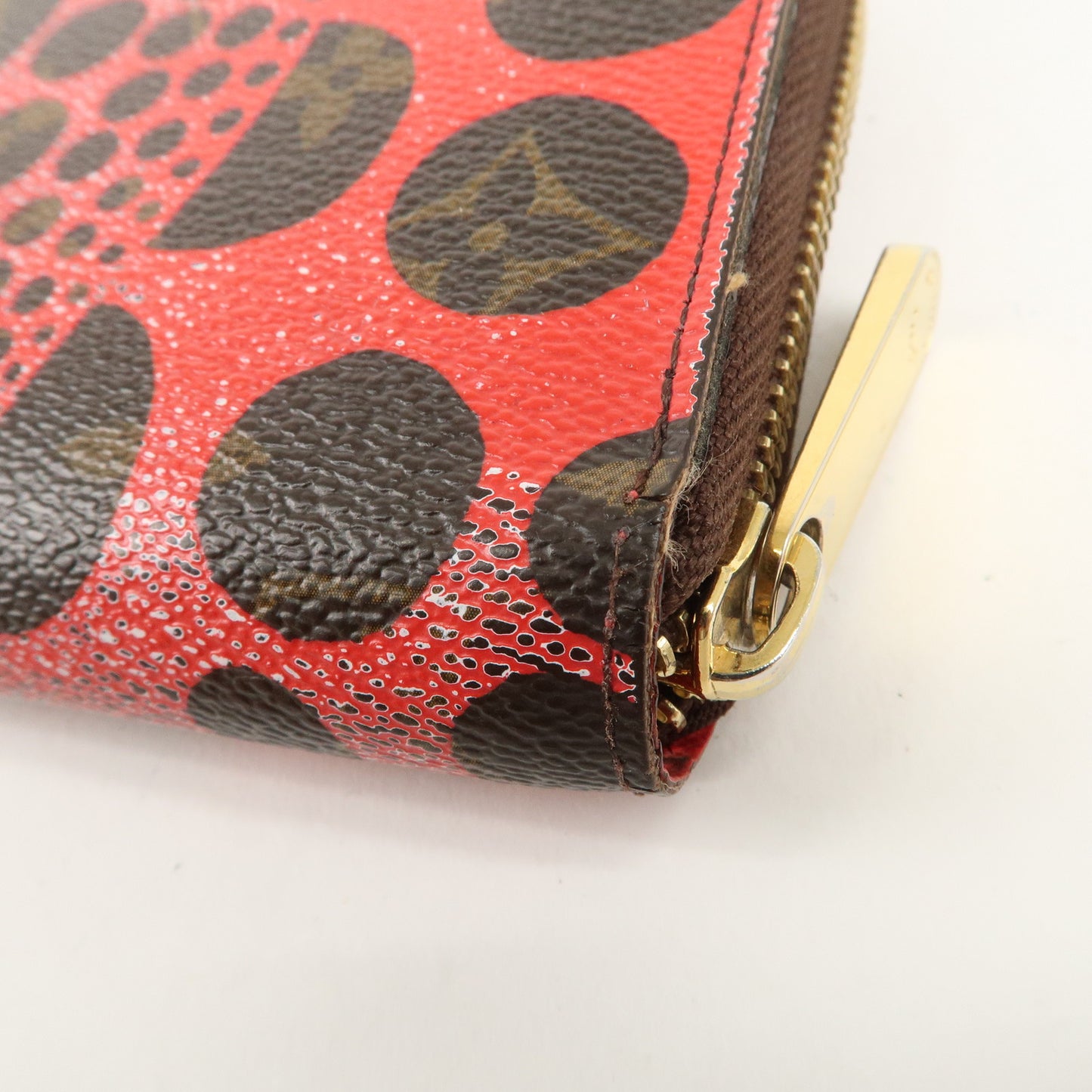 Louis Vuitton Monogram Yayoi Kusama Pumpkin Dots Zippy Wallet