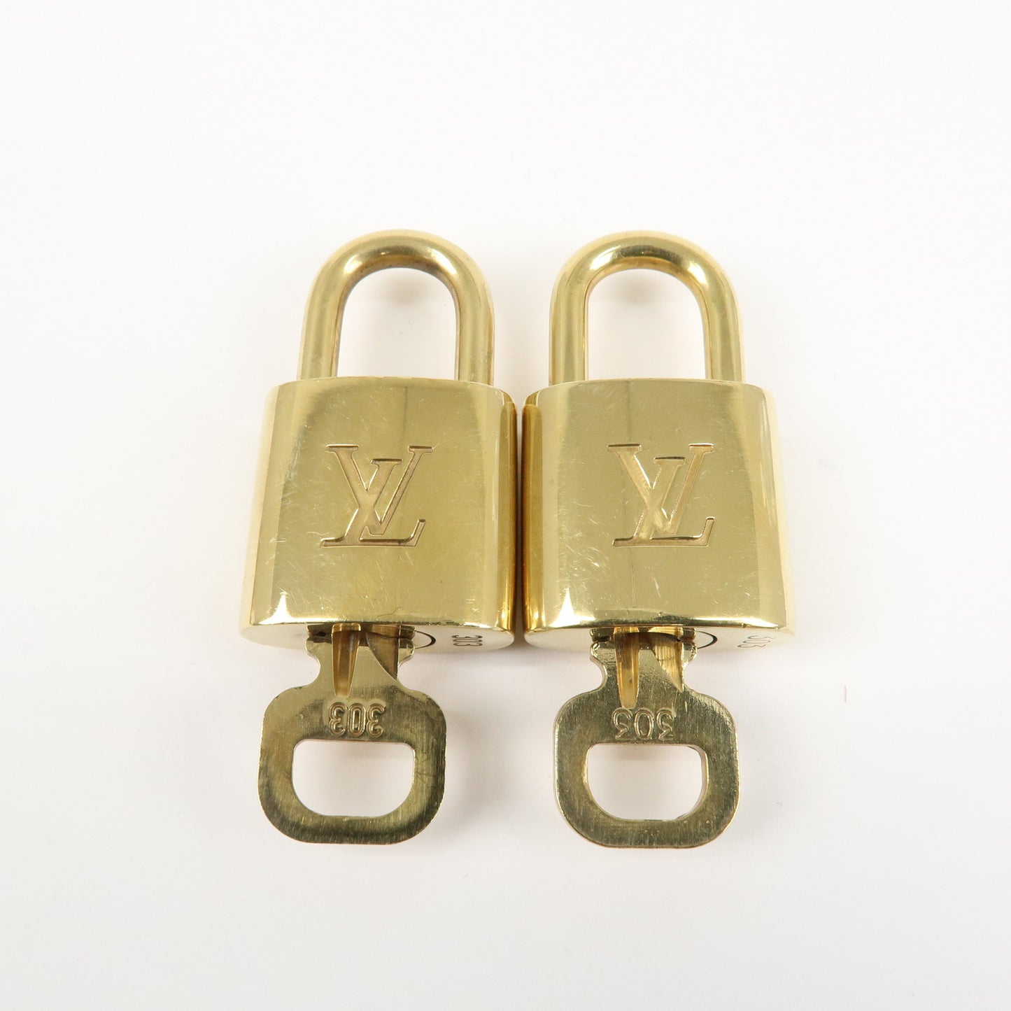 Louis Vuitton Set of 10 Lock & Key Cadena Key Lock Metal Gold