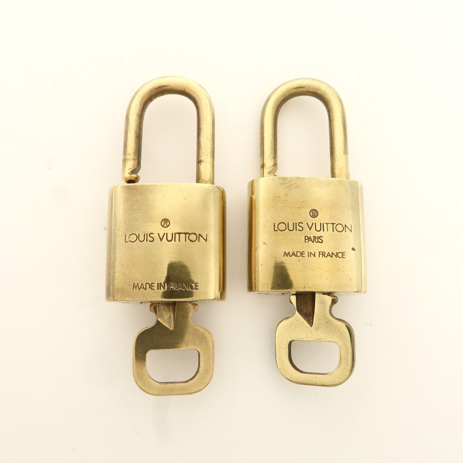 Louis Vuitton Set of 10 Lock & Key Cadena Key Lock