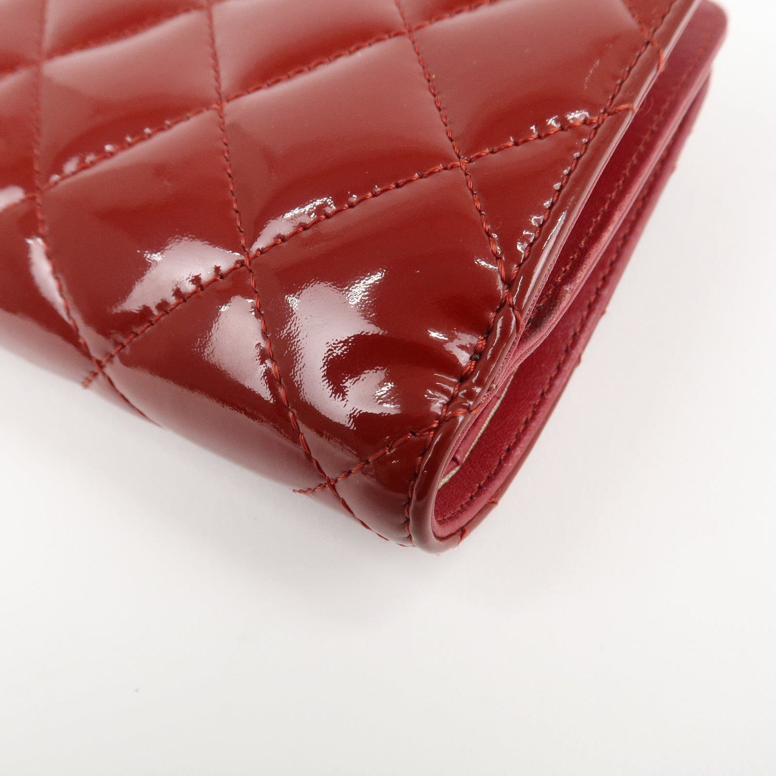 CHANEL Brilliant Patent Leather Bifold Wallet Red A48706 Used