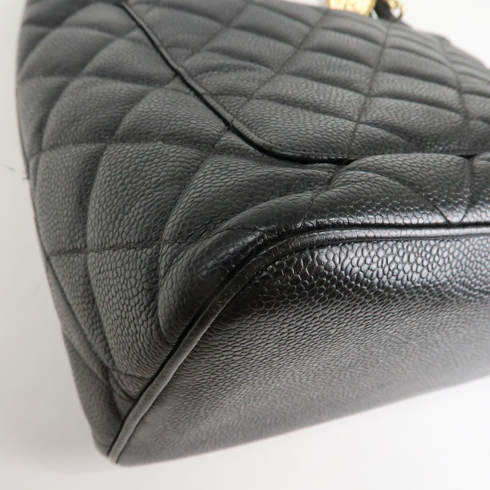 CHANEL Matelasse Caviar Skin Medalion Tote Bag Hand Bag A01804 Used