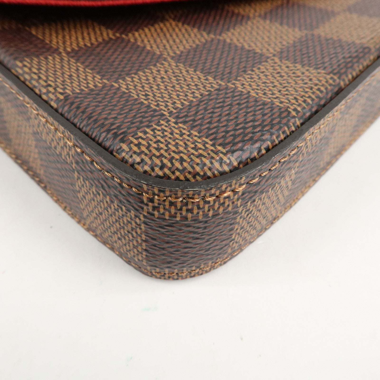 Louis Vuitton Damier Pochette Félicie Shoulder Bag M63032