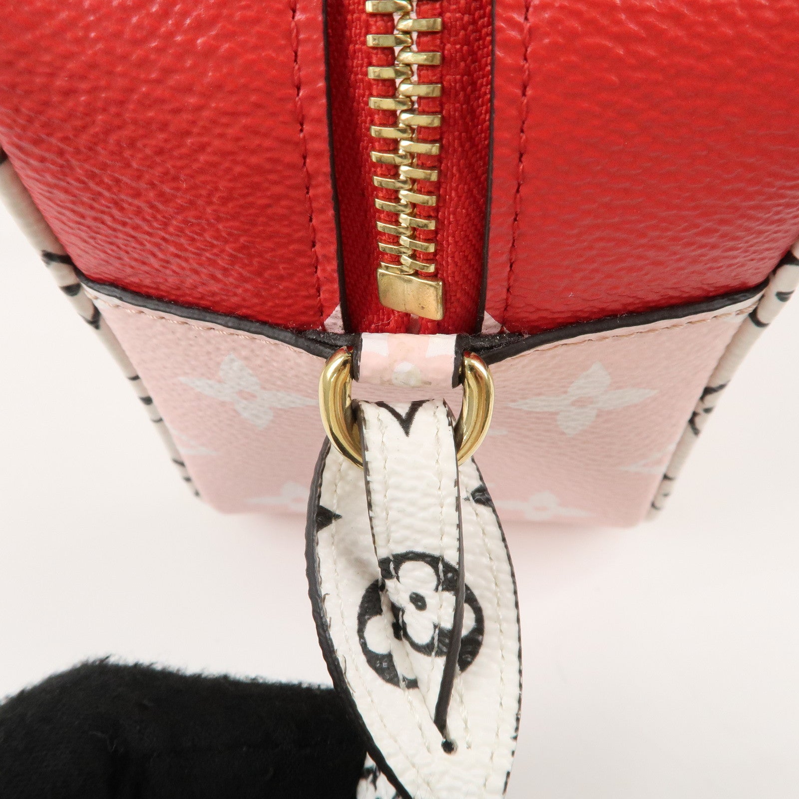 Louis Vuitton Monogram Giant Beach Pouch Shoulder Bag Rouge M67601