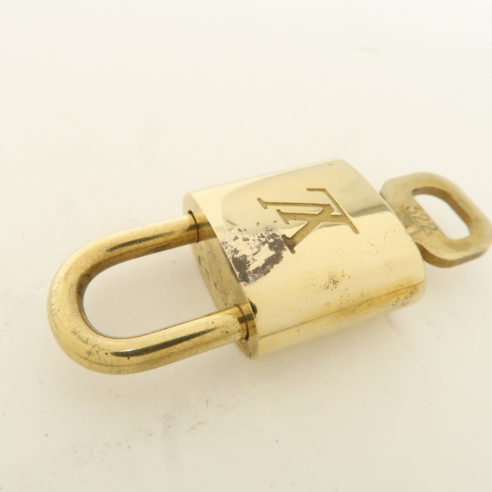 Louis Vuitton Set of 10 Lock & Key Cadena Key Lock Metal Gold Used