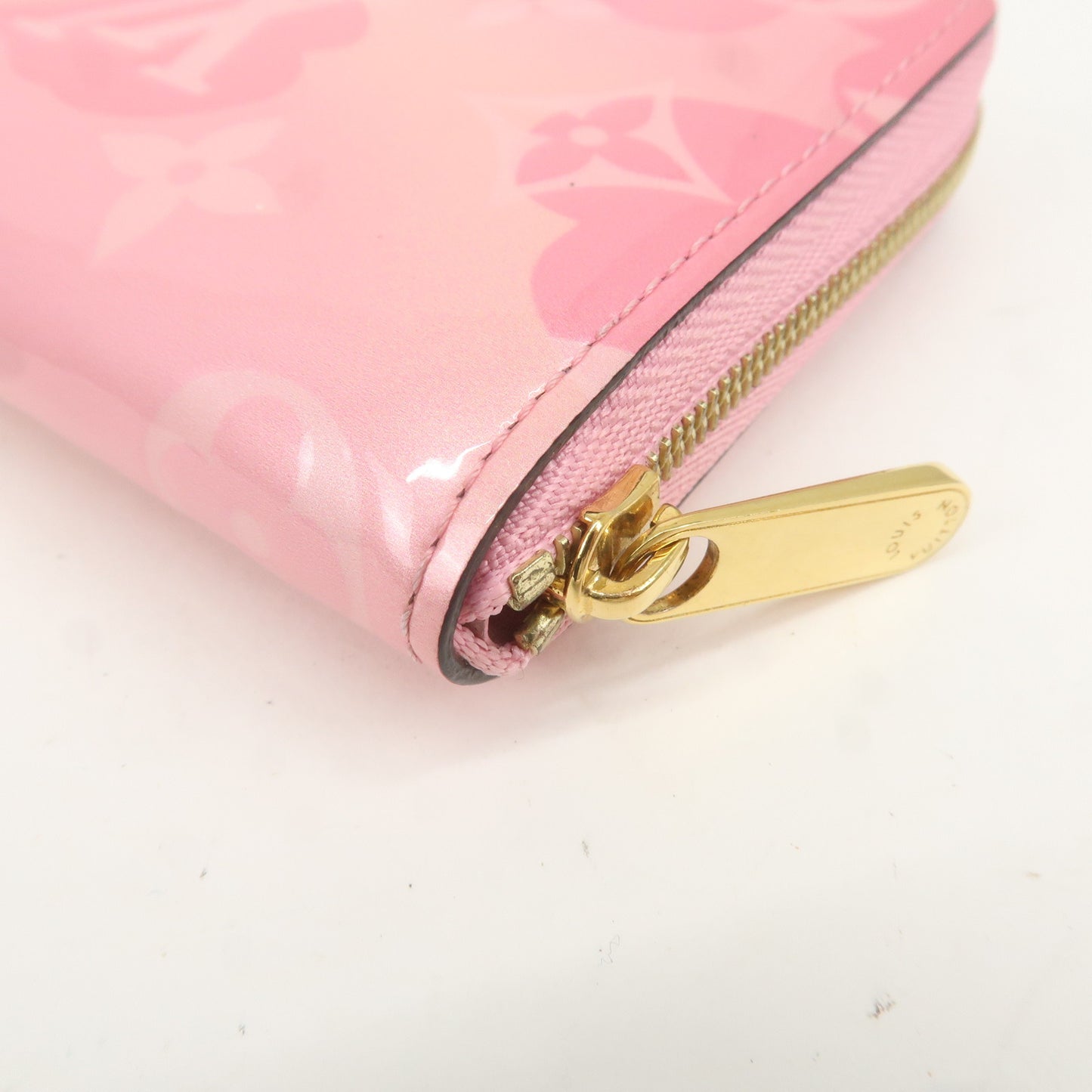 Louis Vuitton Monogram Vernis Zippy CoinPurse '21 ValentineLimited