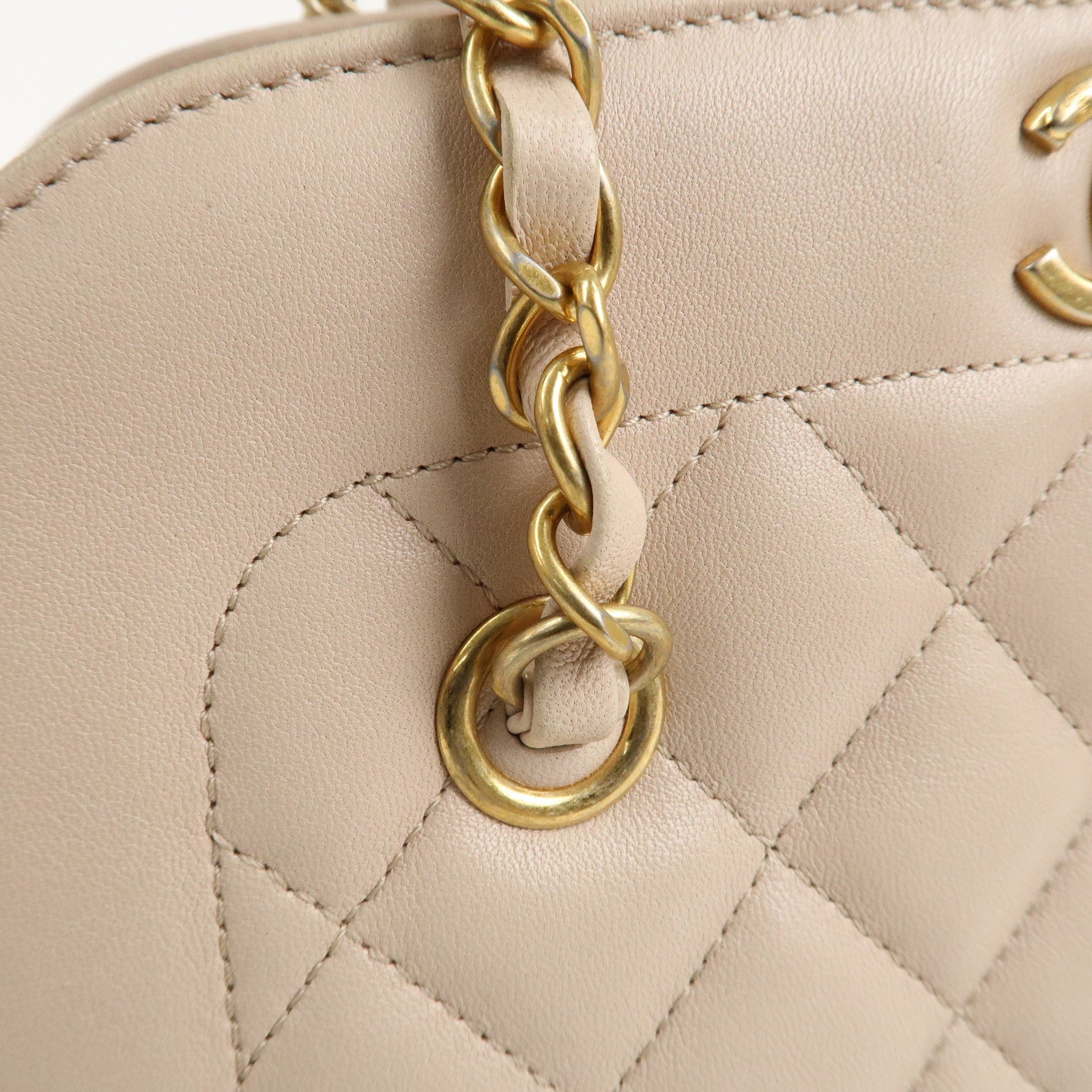 CHANEL Matelasse Lamb Skin Chain Shoulder Bag Pink Beige