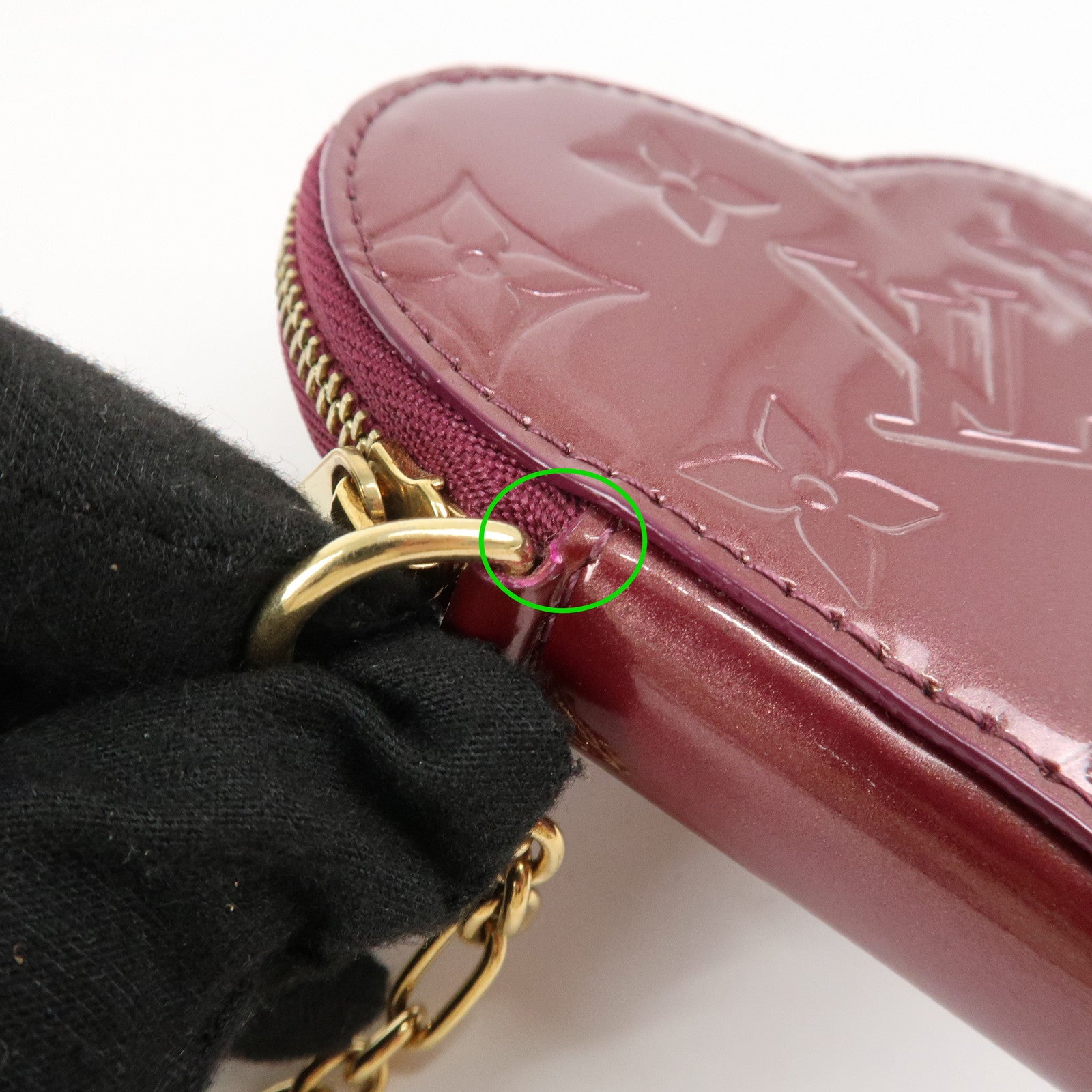 Louis Vuitton Monogram Vernis Porte Monnaie Coeur Coin Case M91480