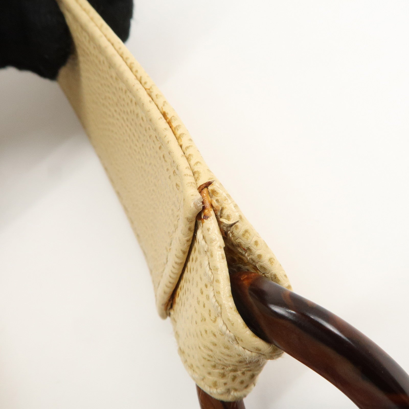 CHANEL Caviar Skin COCO Mark Wood Chain Shoulder Bag Beige Used