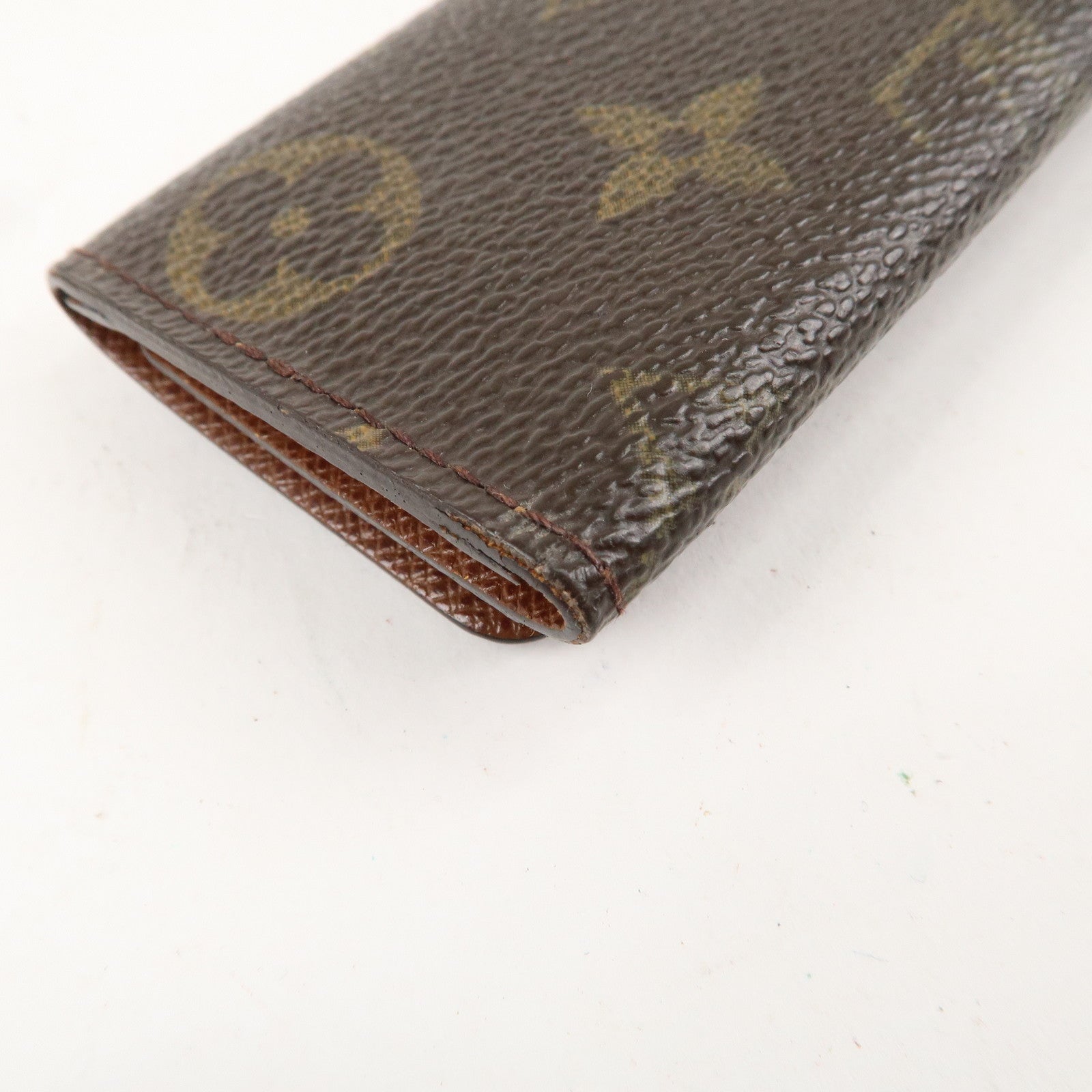 Louis Vuitton Monogram Multicles 4 Key Case Key Holder M62631