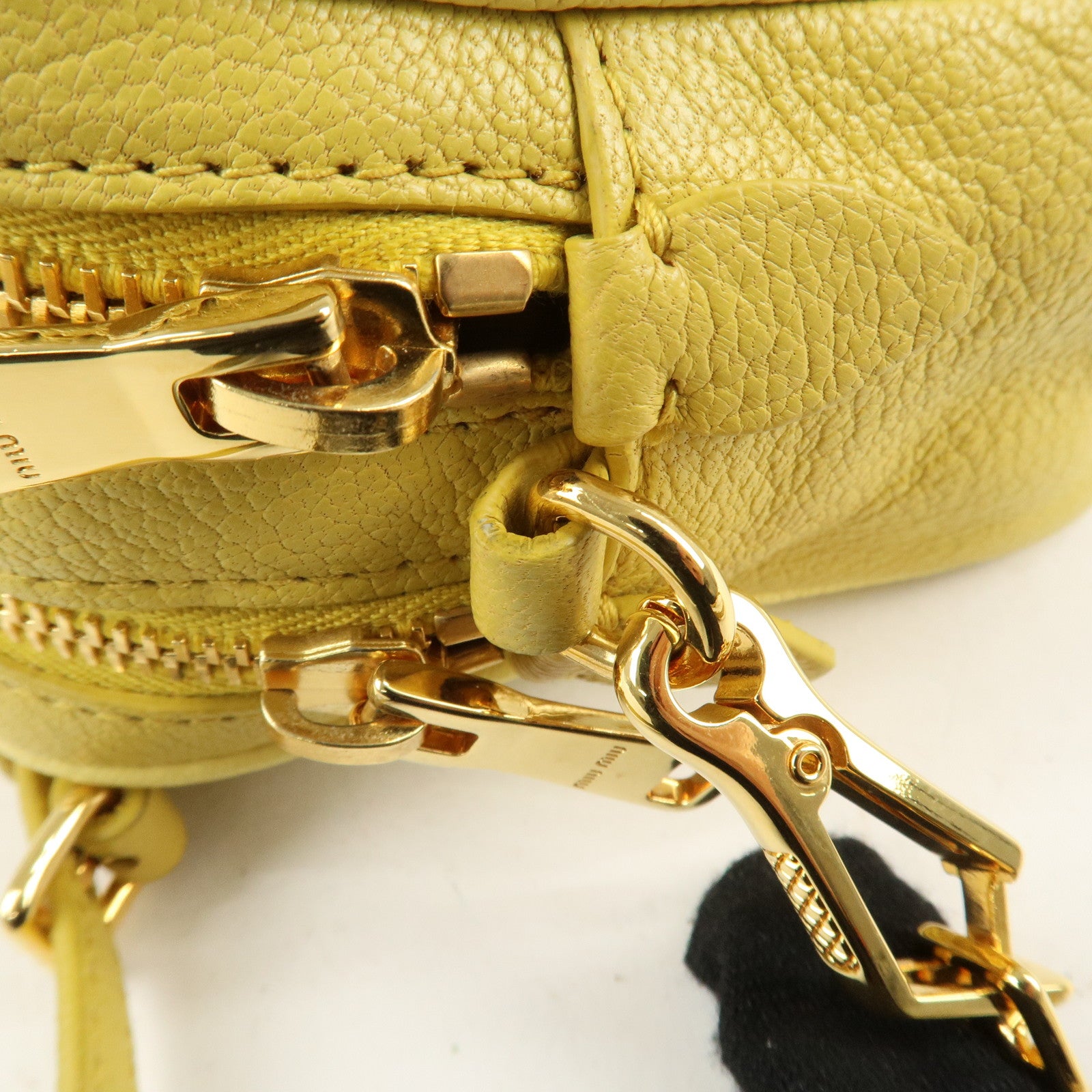 MIU MIU Leather MADRAS BICOLORE Shoulder Bag Yellow RT0539 Used