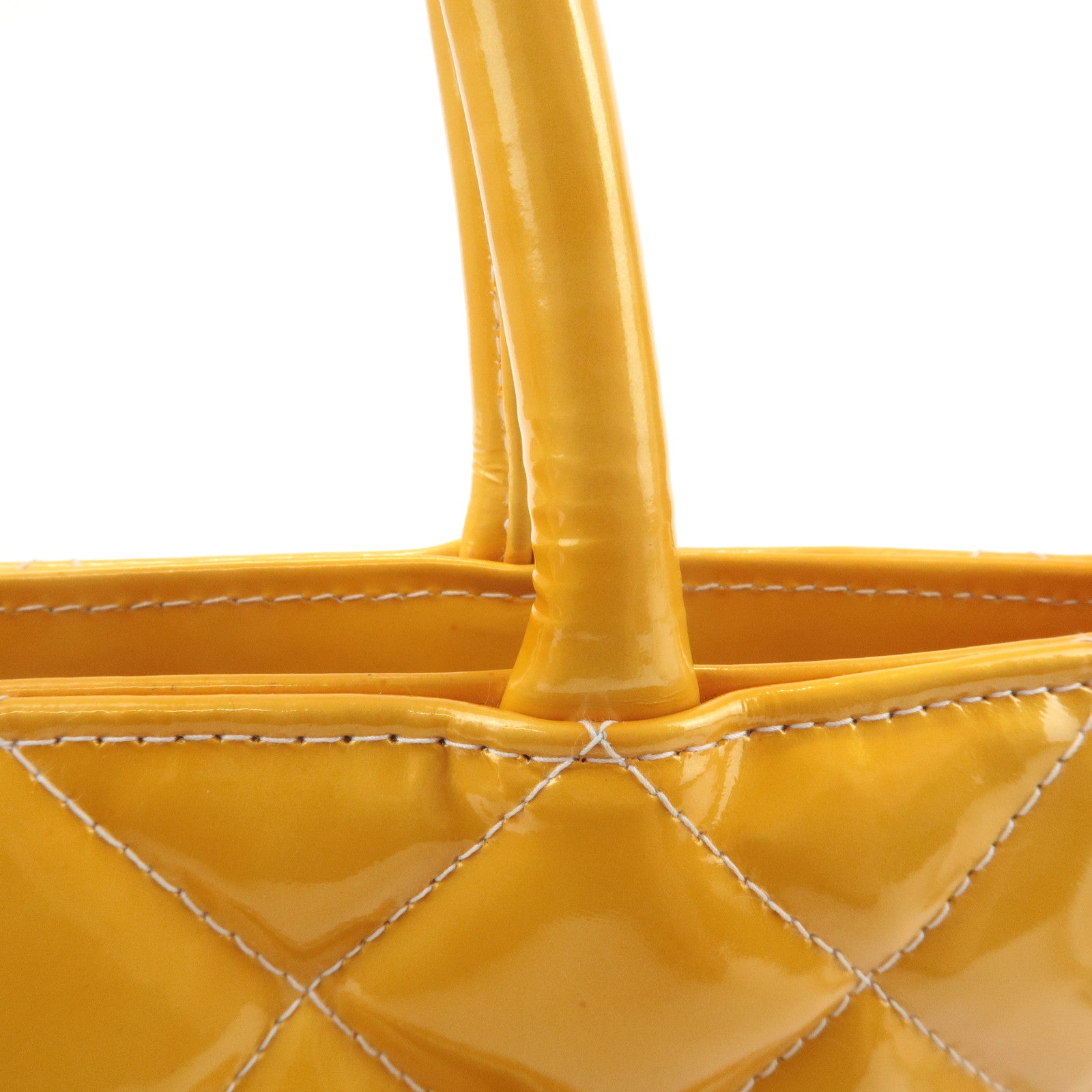 CHANEL Matelasse Patent Leather Medalion Tote Bag Yellow A01804 Used