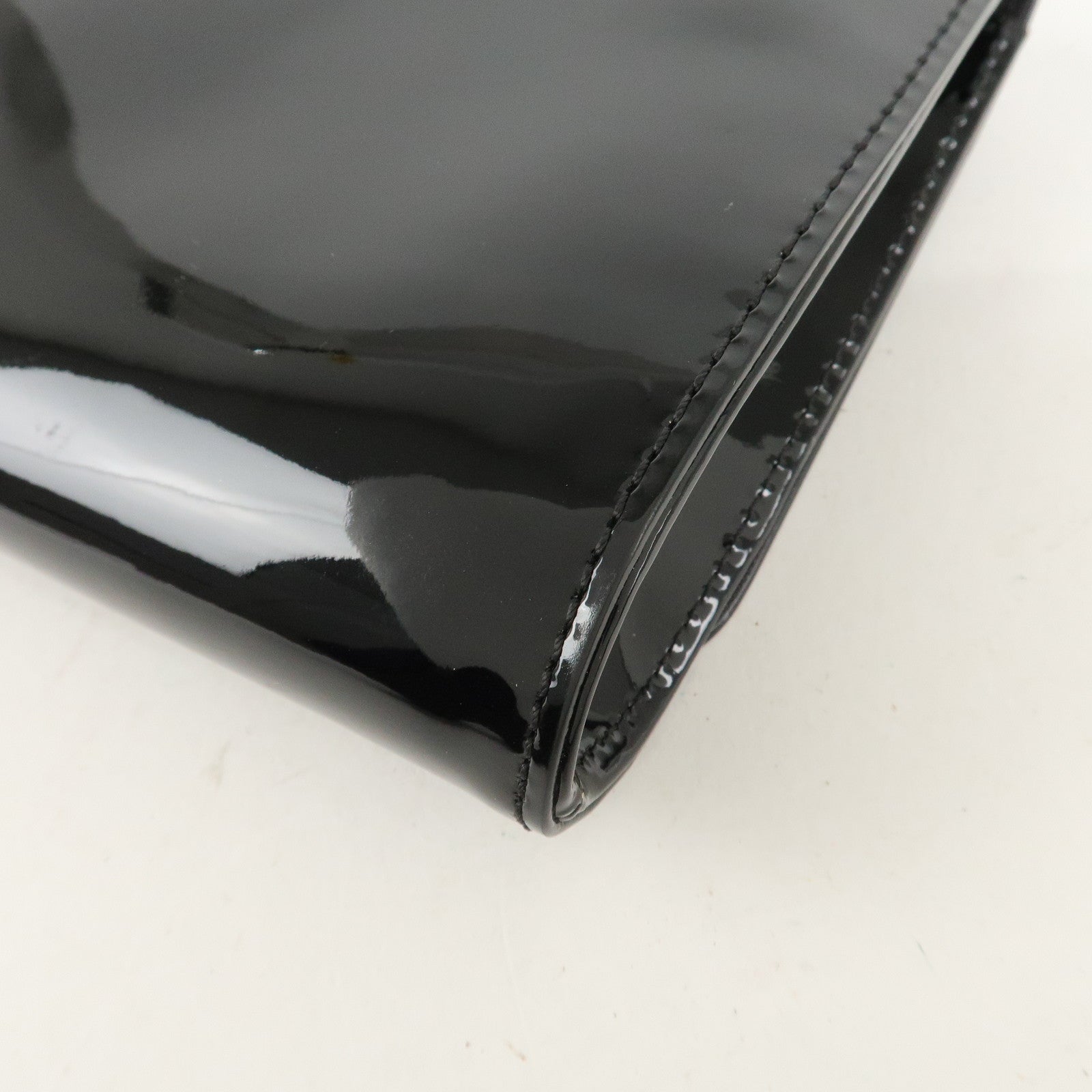 Louis Vuitton Vernis Pochette Louise EW Clutch Bag Noir M90083 Used