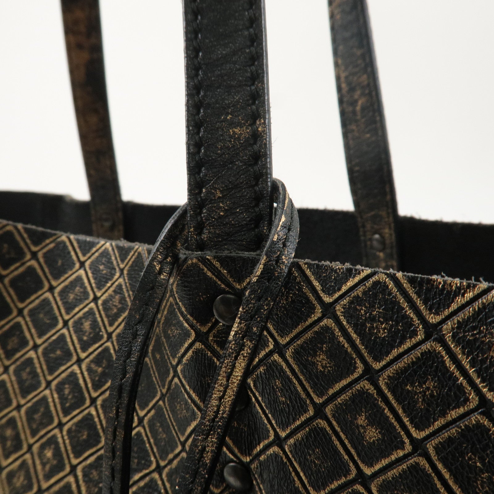 BOTTEGA VENETA Intreccio Mirage Leather Tote bag