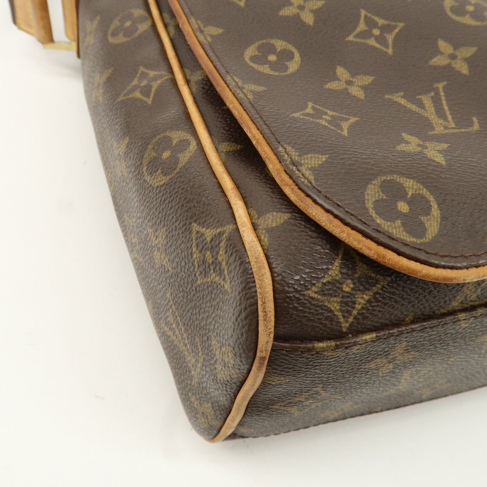 Louis Vuitton Monogram Abbesses Messenger Bag Hand Bag M45257