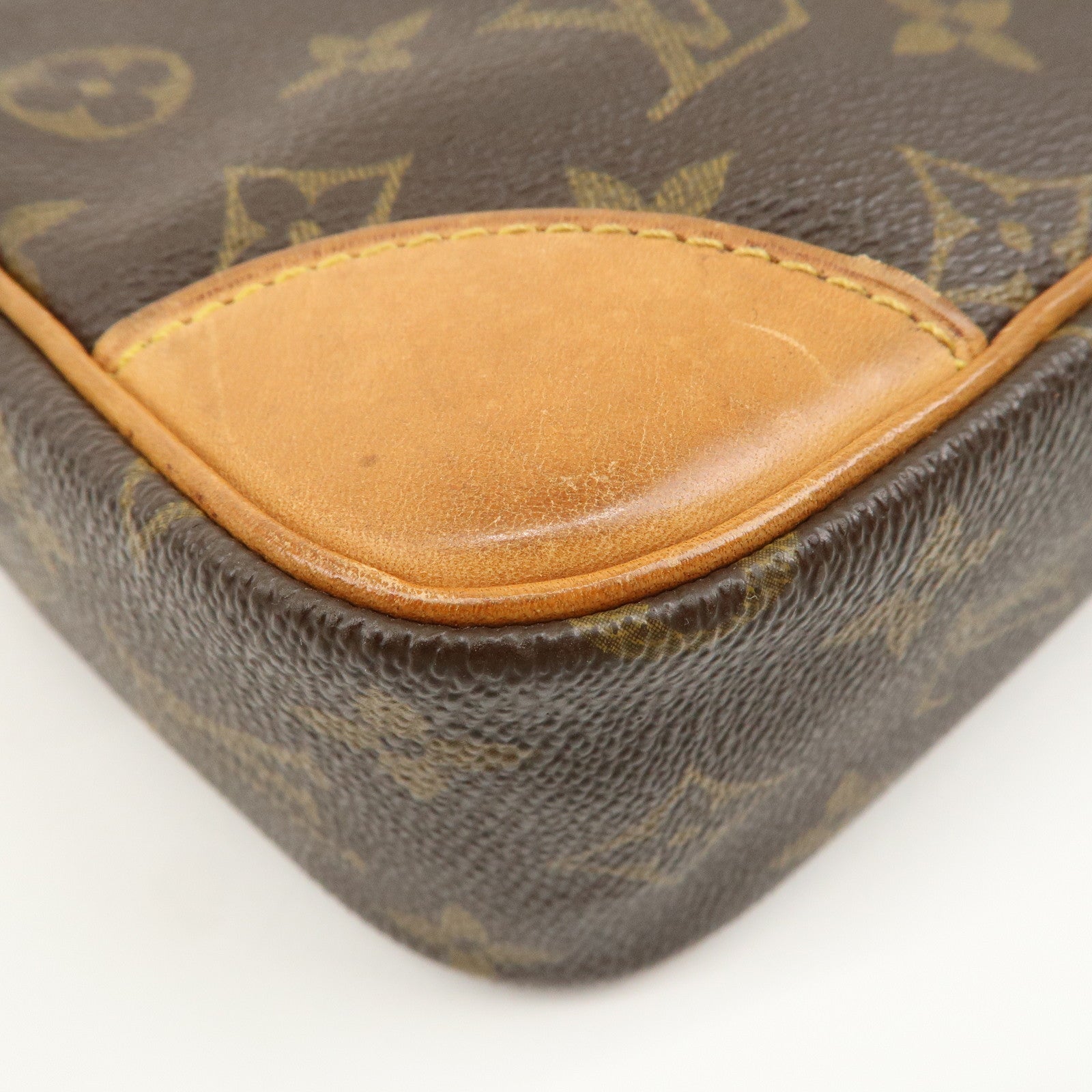 Louis Vuitton Monogram Compiegne 28 Pouch Clutch Bag M51845